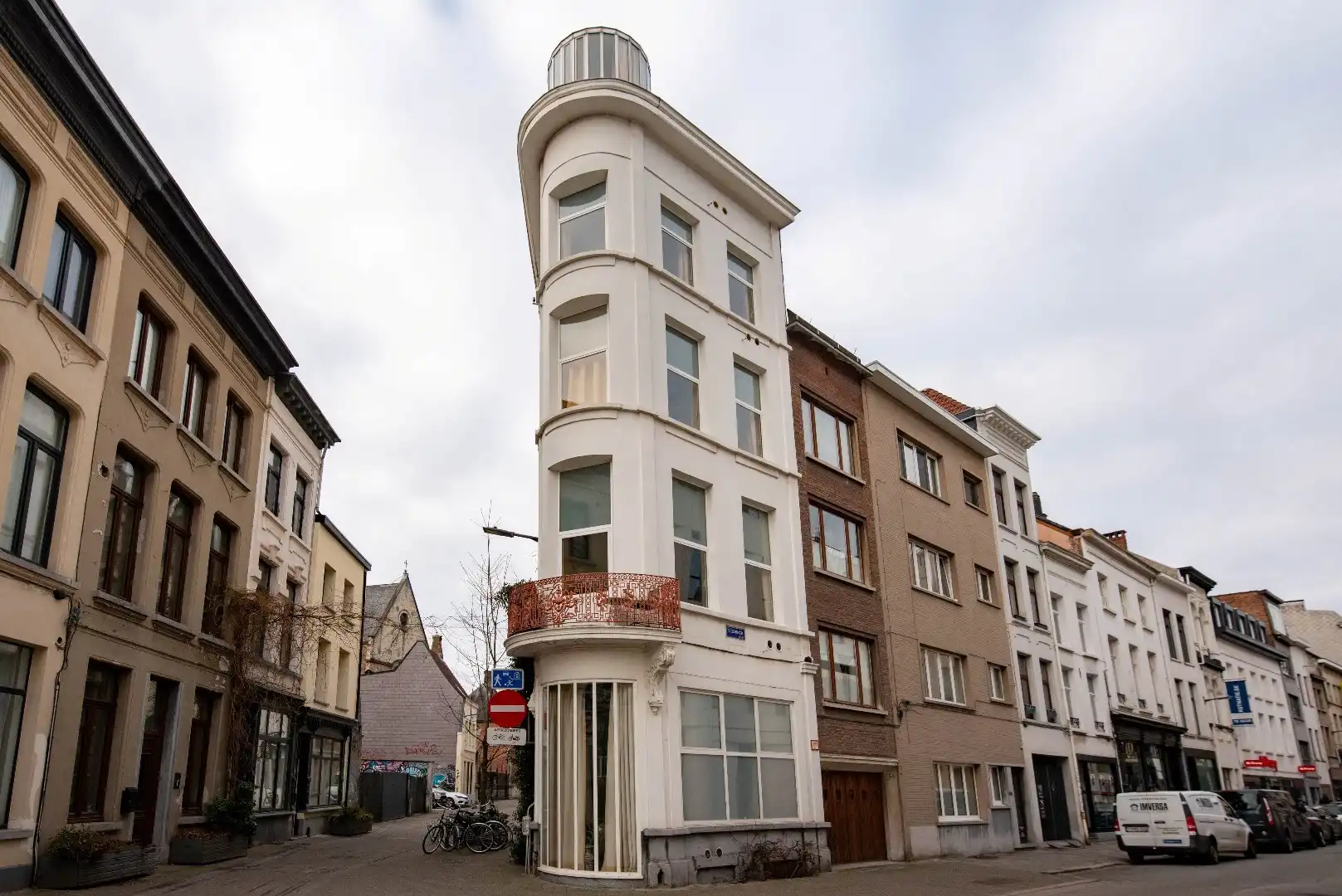 Iconisch hoekgebouw met met uitzonderlijk potentieel foto 31