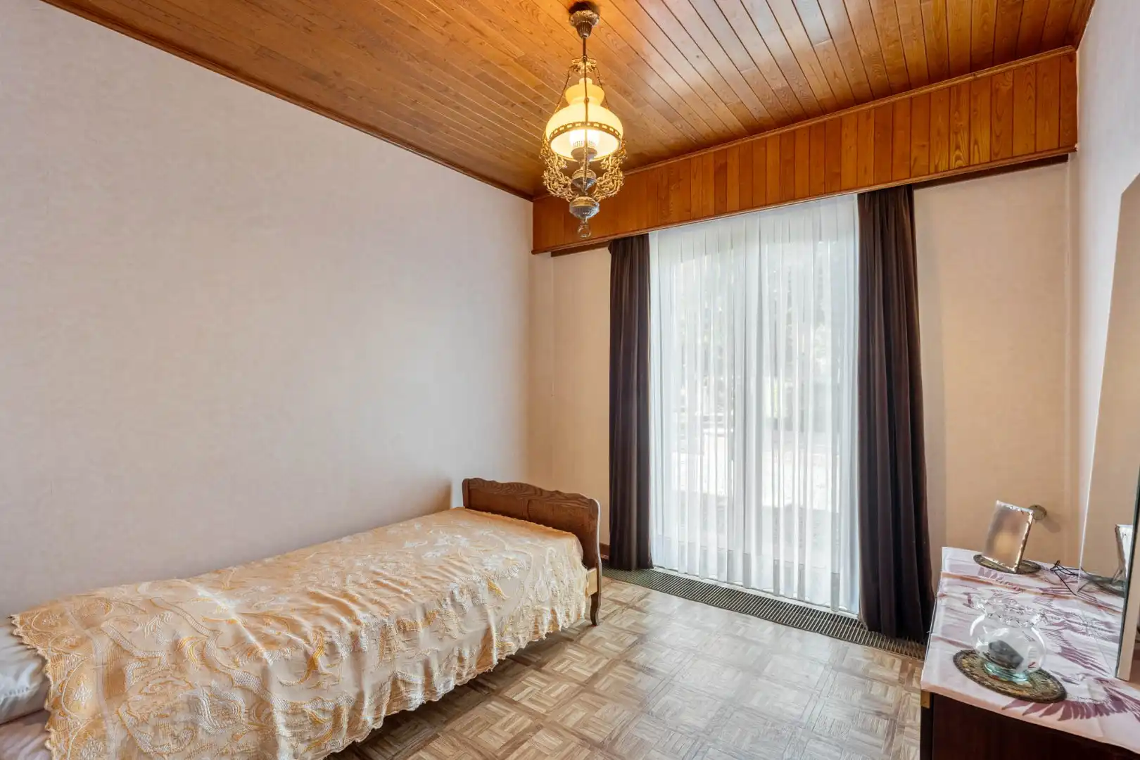 Gelijkvloerse, verzorgde woning gelegen op een perceel van 6a37ca, vlakbij het centrum, scholen, wandel- en fietsroutes foto 16