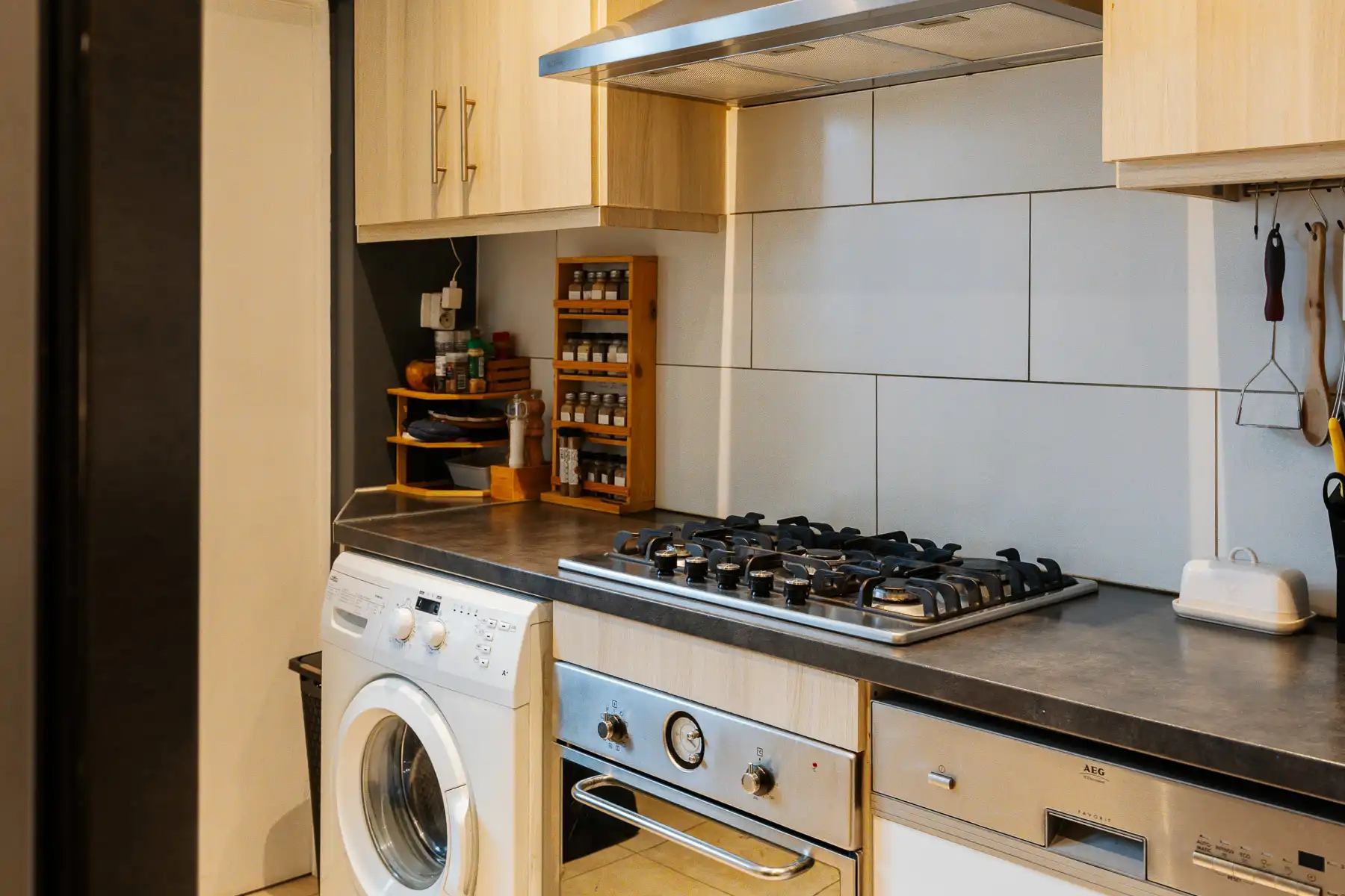 Gerenoveerd appartement met 2 slaapkamers en gezellig terras foto 13