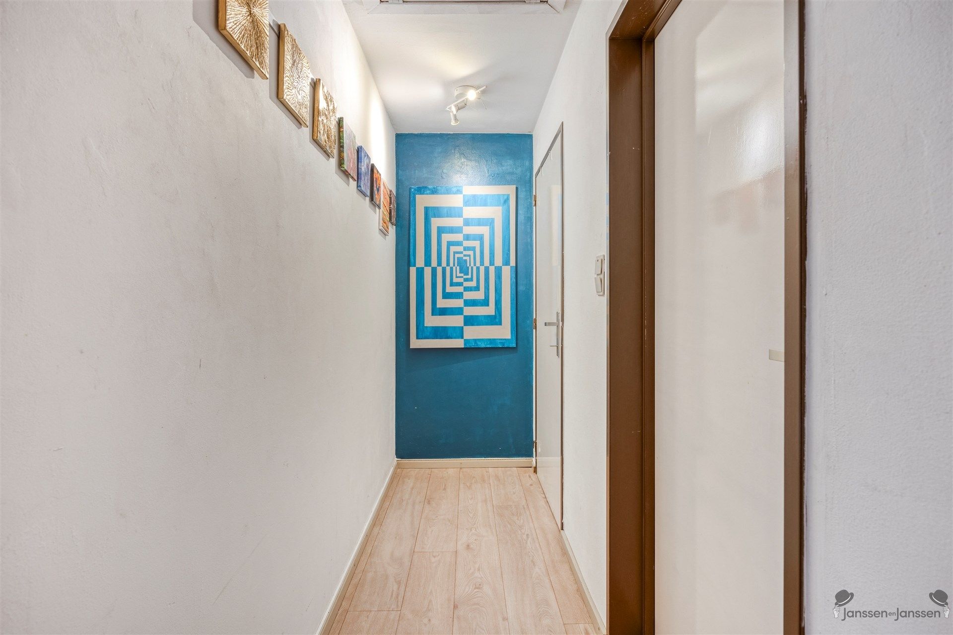 Uniek en ruim wonen in het groen te Pelt foto 17