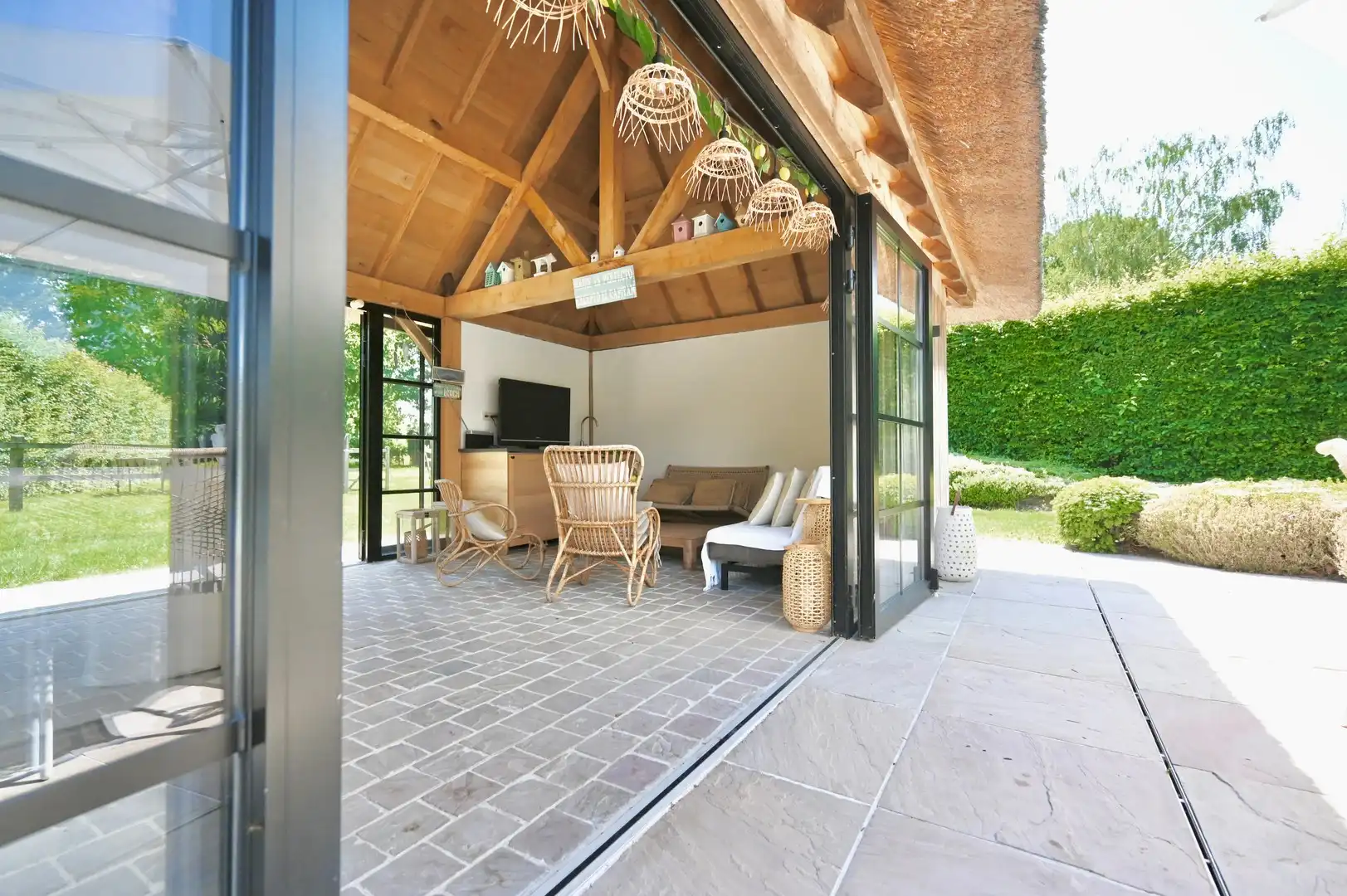 Exclusieve witte manoir met zwembad, poolhouse en weide in het pittoreske Hingene foto 5