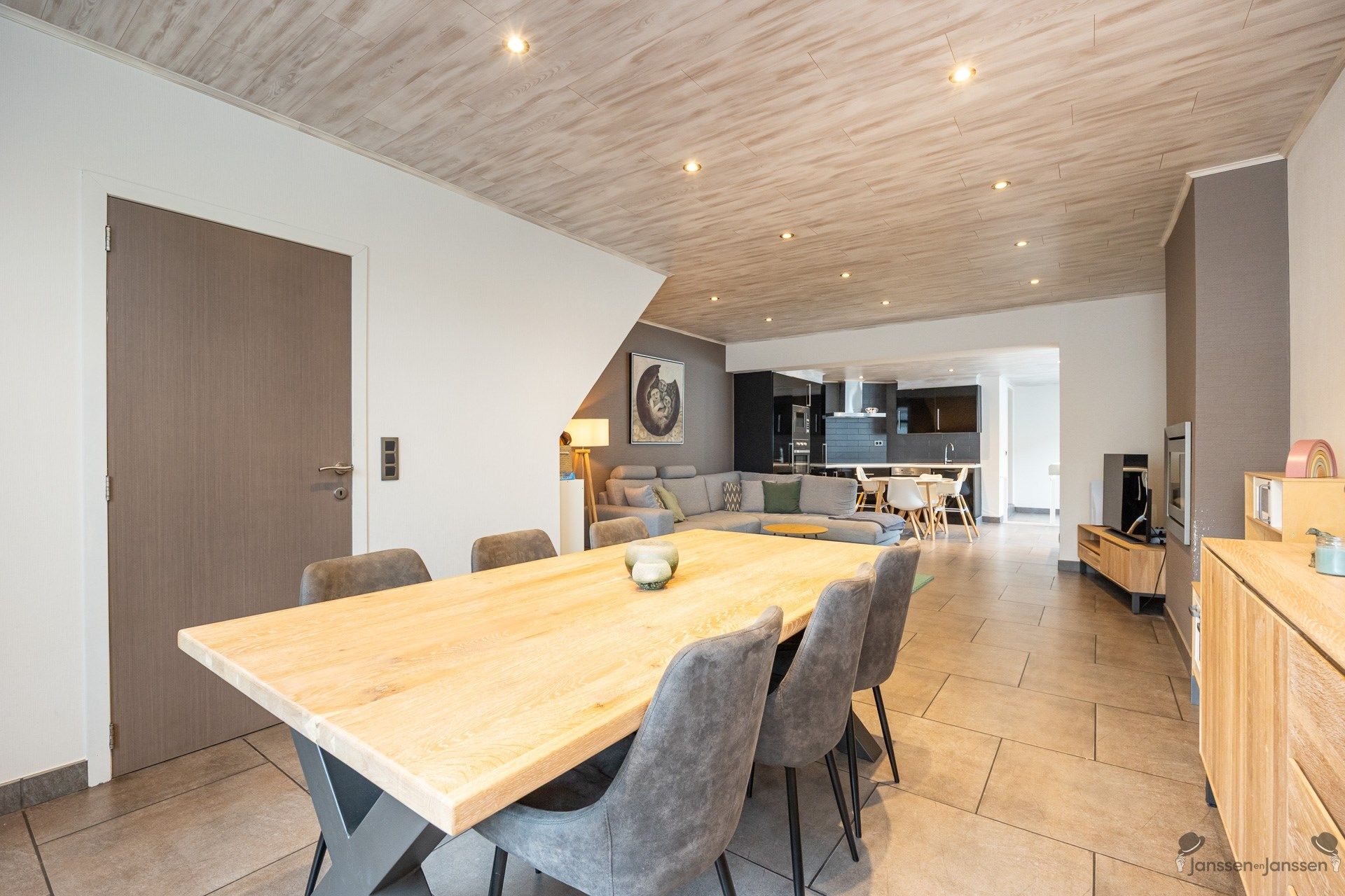 Gezellige gerenoveerde woning  foto 3