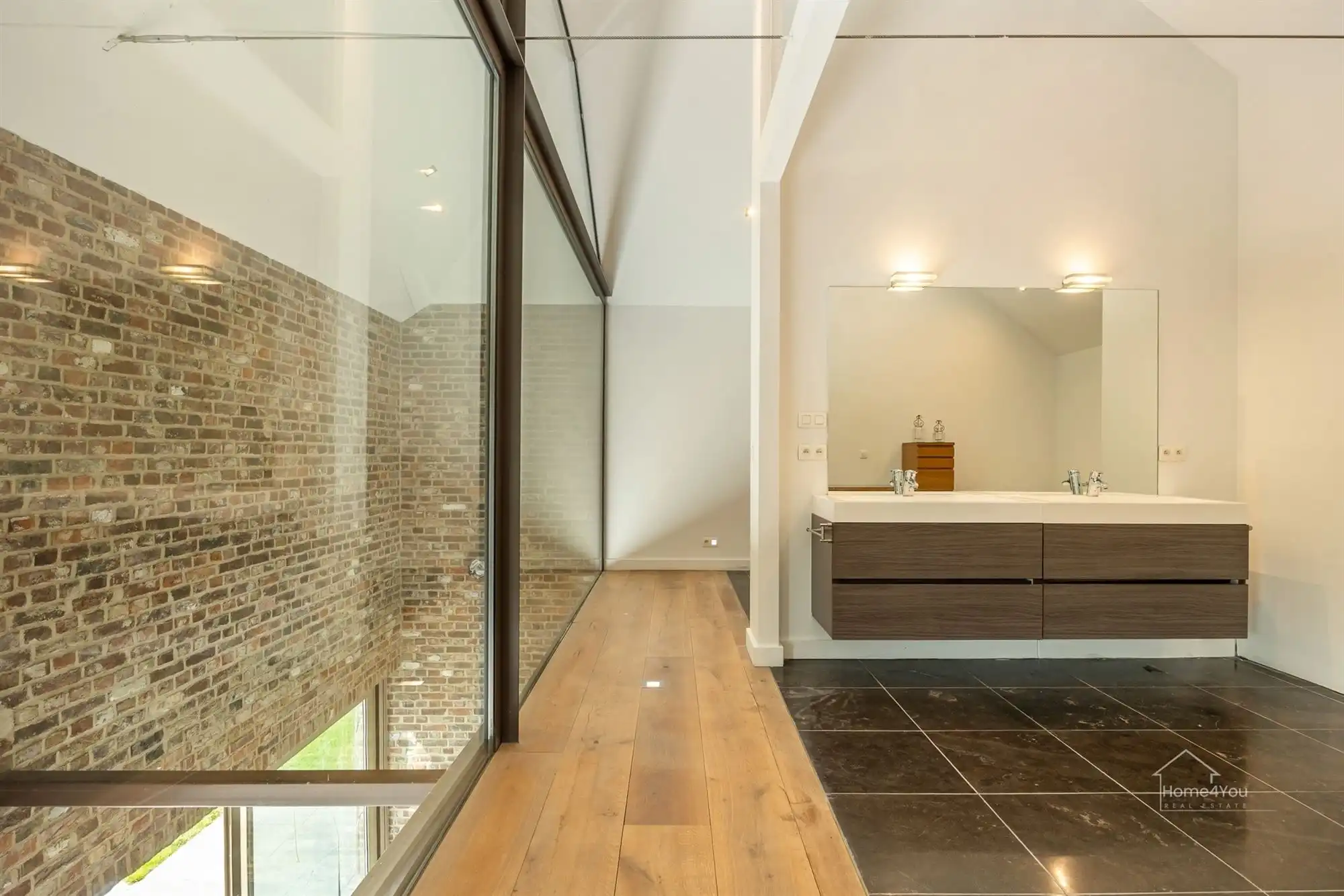 Karaktervolle hoevewoning nabij de Maas foto 19