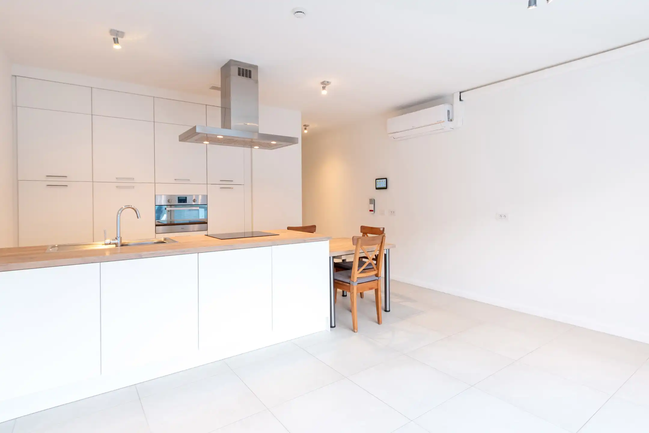 Serviceflat in centrum Willebroek foto 2
