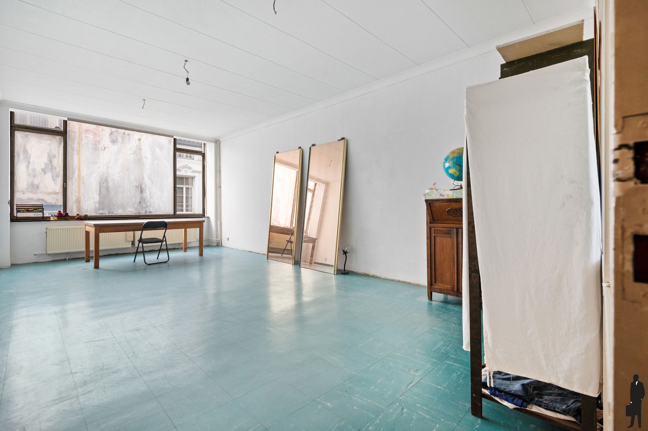 Riant opbrengsteigendom met handelsgelijkvloers en vier verdiepingen foto 15