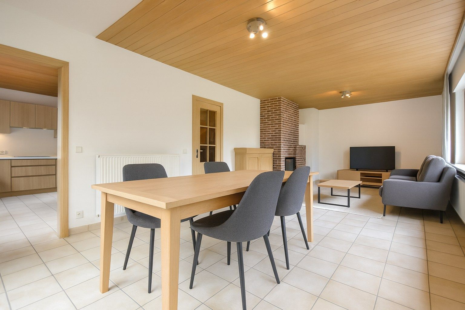 Charmante bungalow met 3 (mog. 4) slaapkamers in een rustige wijk en doodlopende straat van Nieuwpoort op 637m² foto 7