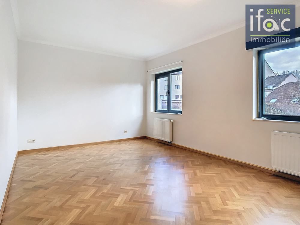 Appartement te huur foto 13