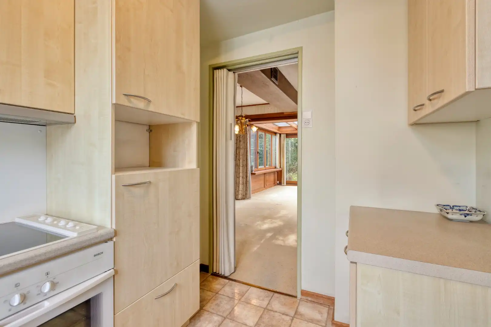 Te renoveren woning met 3 SLPKS in Mol - Donk ! foto 8