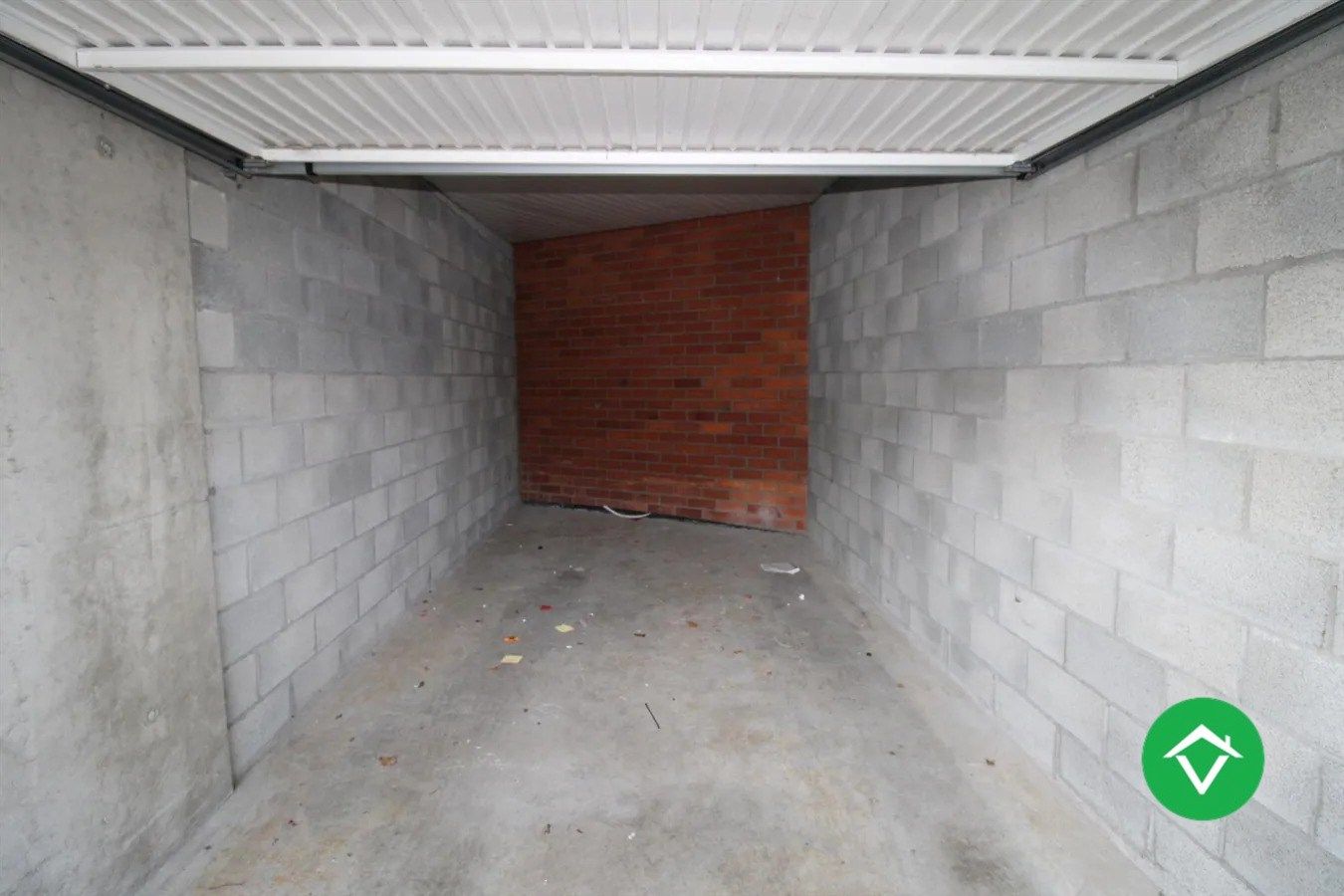 Afgesloten garagebox centrum Koekelare foto 2