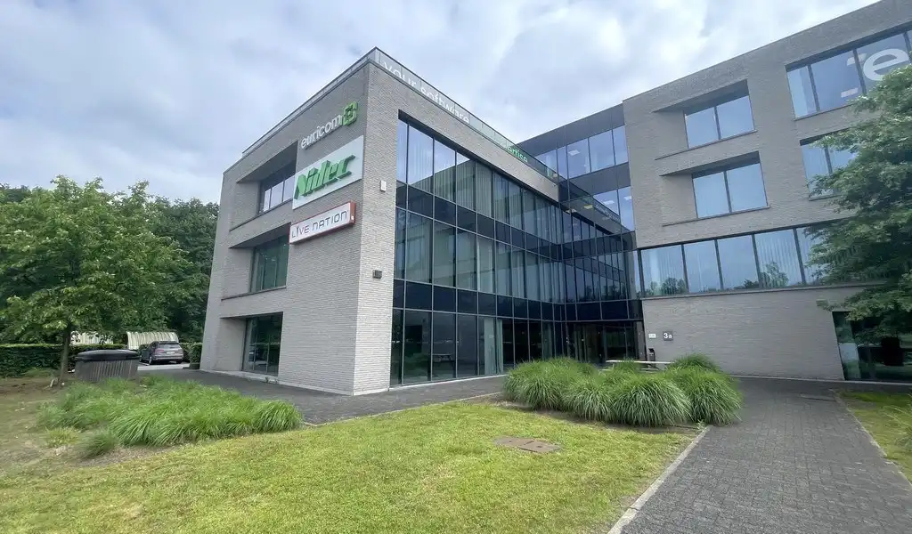 Kantoorruimte te huur in Stephenson Plaza te Mechelen foto 2