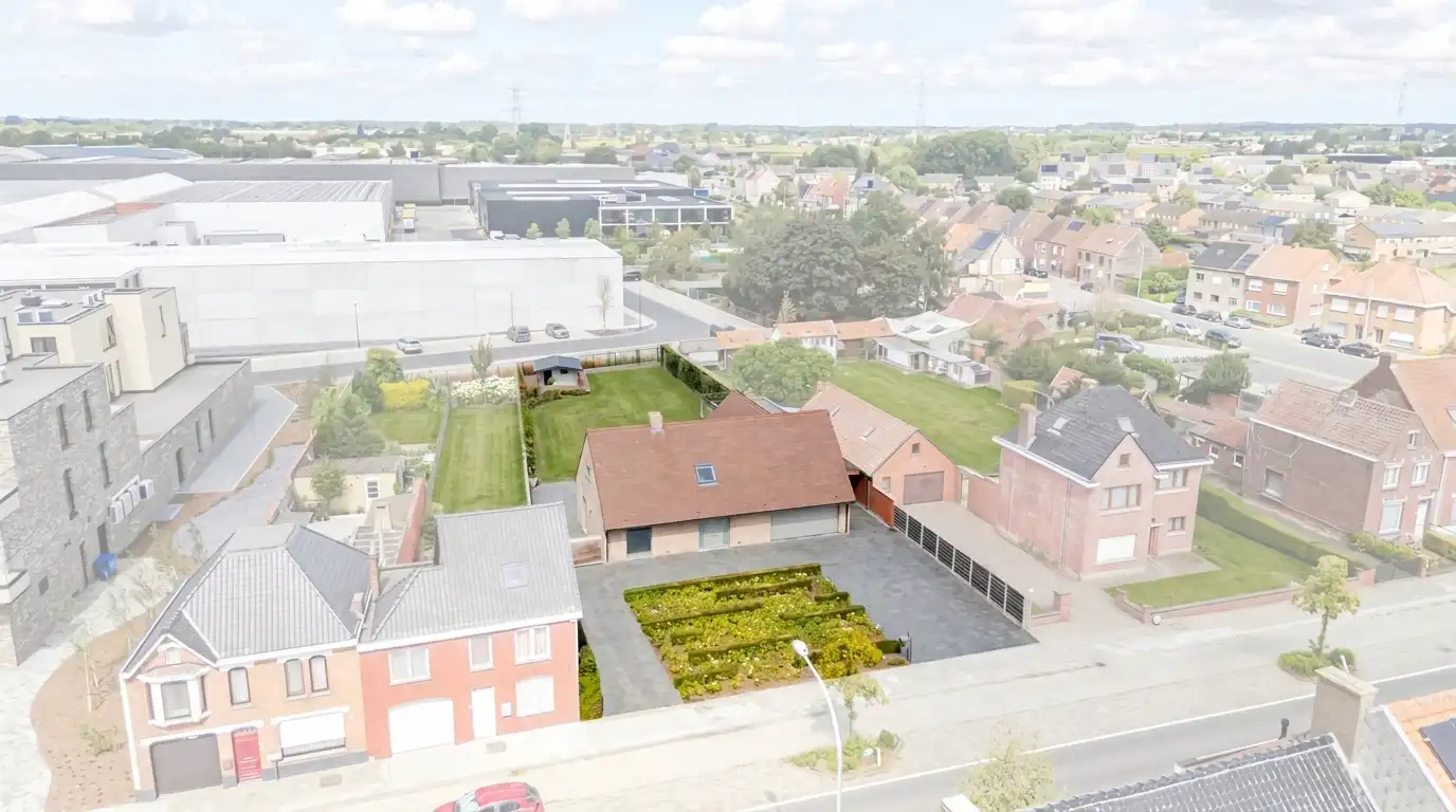 Alleenstaande woning met polyvalent bijgebouw te Zedelgem  foto 34