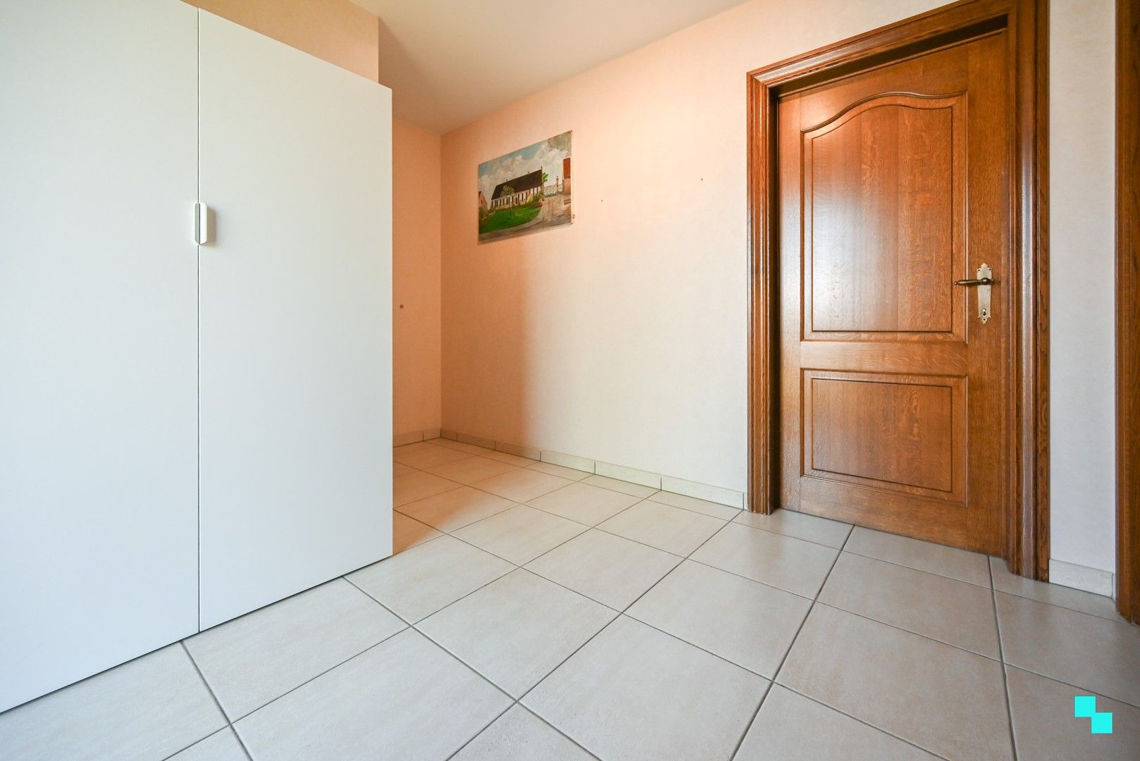 Alleenstaande woning met inpandige garage te Izegem foto 4