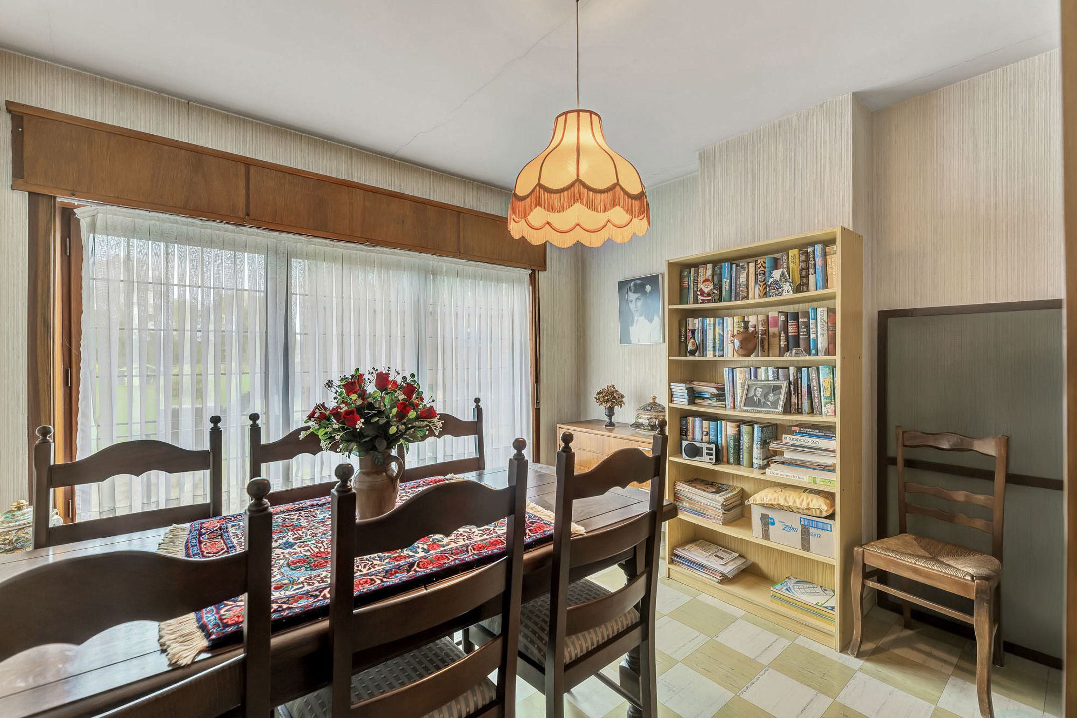 Te renoveren woning met 3 slpks en garage nabij centrum foto 14