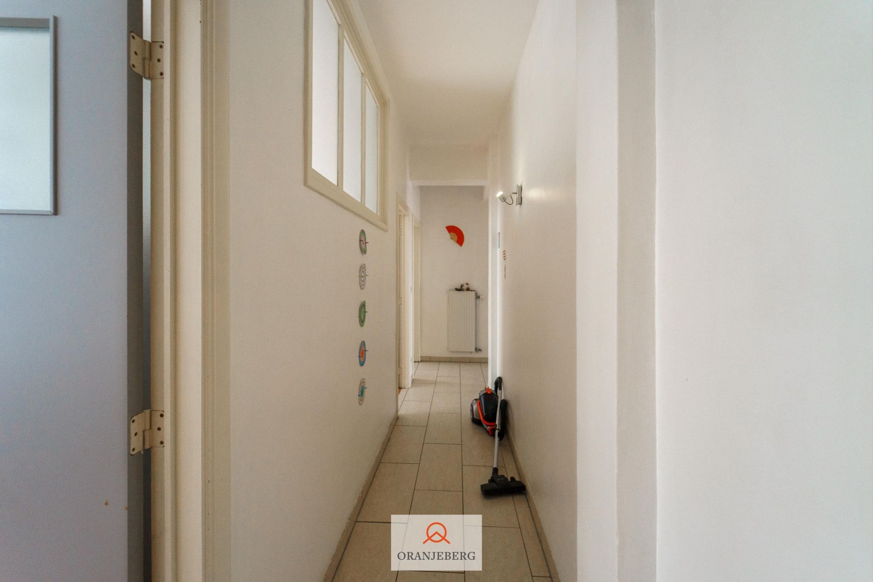 Ruim twee-slaapkamer appartement in Kortedagsteeg foto 19