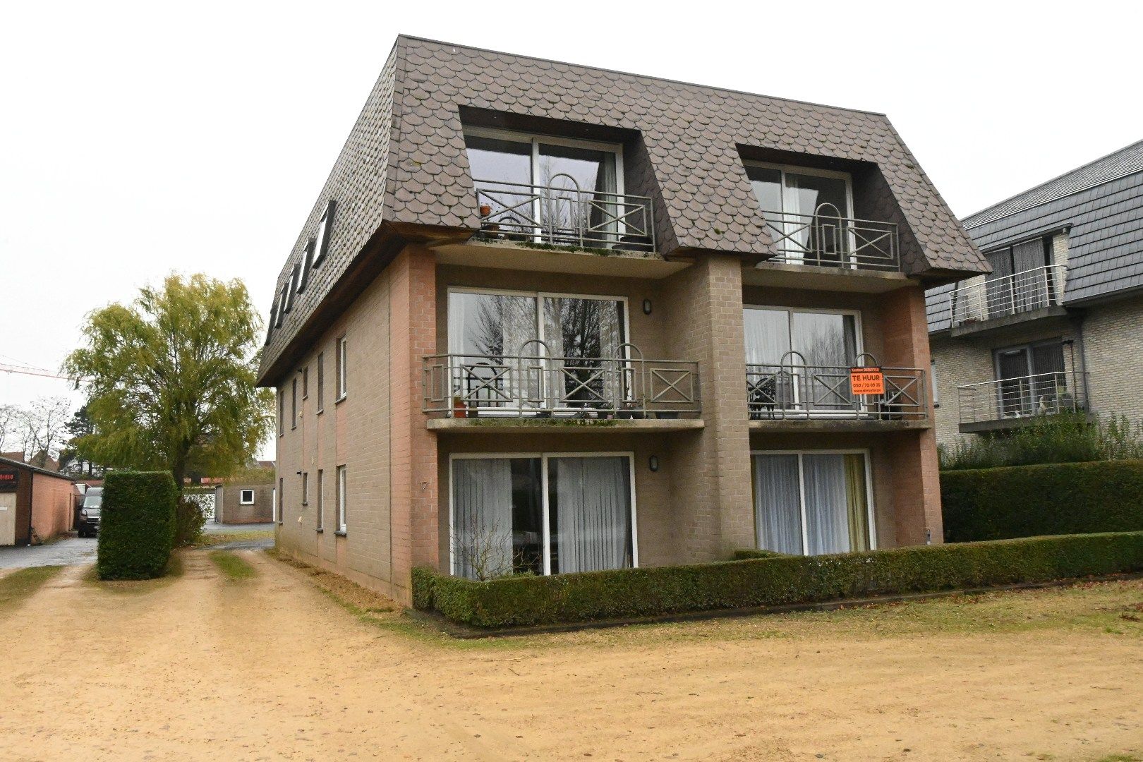 Appartement met terras gelegen rand centrum Maldegem foto 2