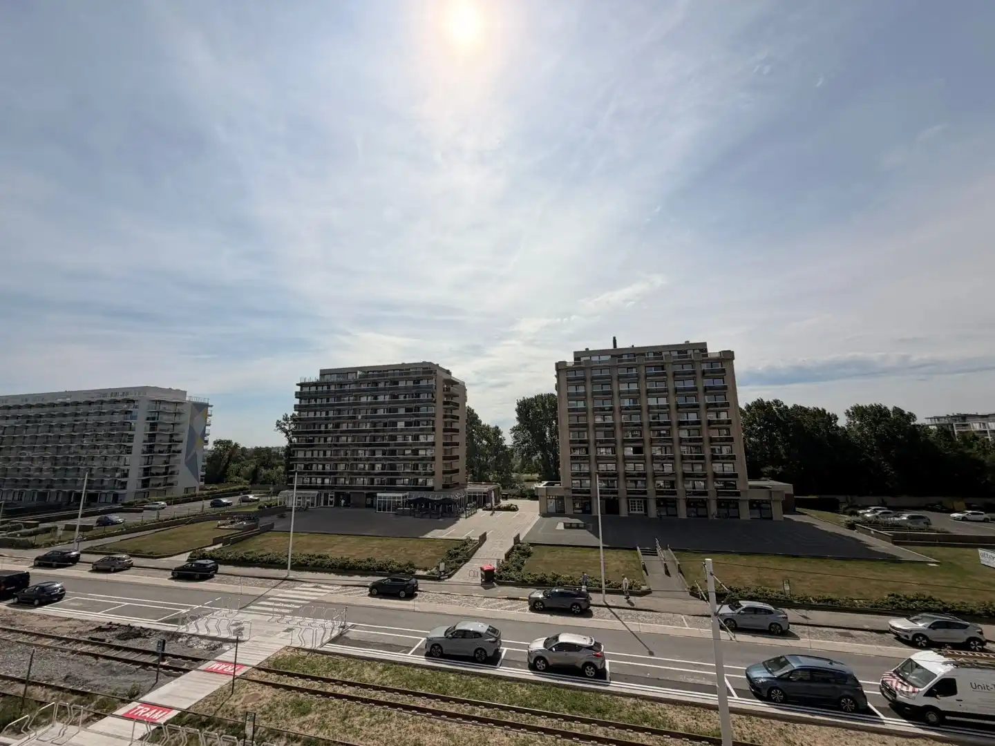 Instapklaar appartement op de hoogste verdieping, vlak achter de Zeedijk foto 15