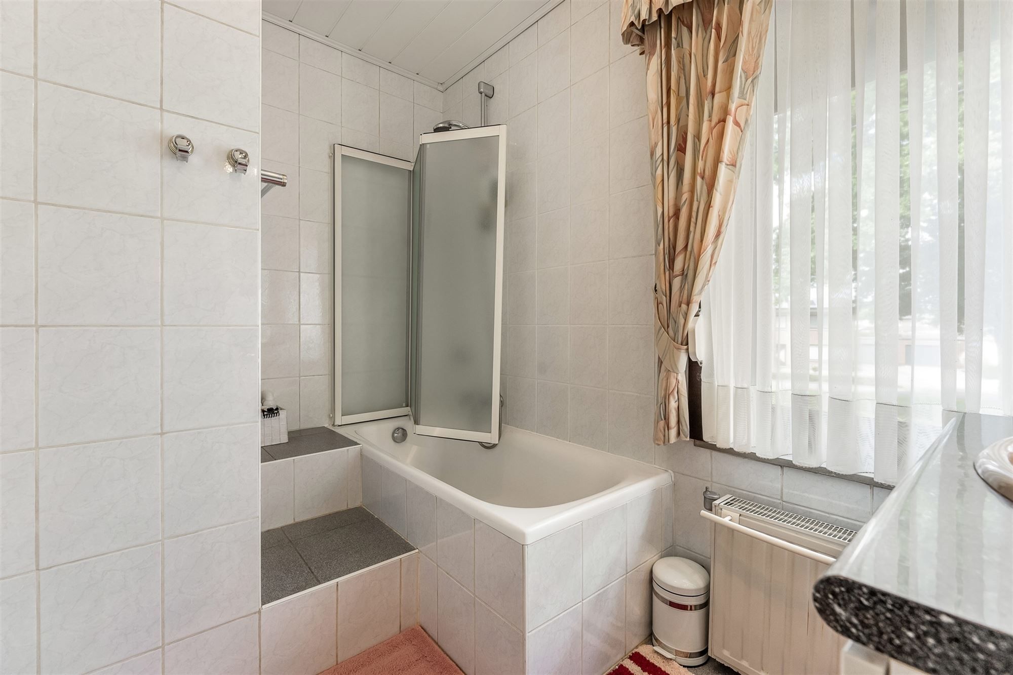MOOI ONDERHOUDEN WONING MET 3 SLAAPKAMERS EN GEZELLIGE TUIN VLAKBIJ KOERSEL-CENTRUM foto 17