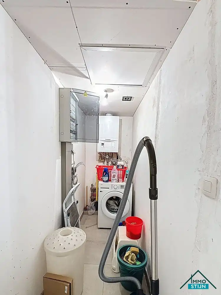 Gelijkvloers appartement met terras en tuin in centrum Zedelgem foto 11