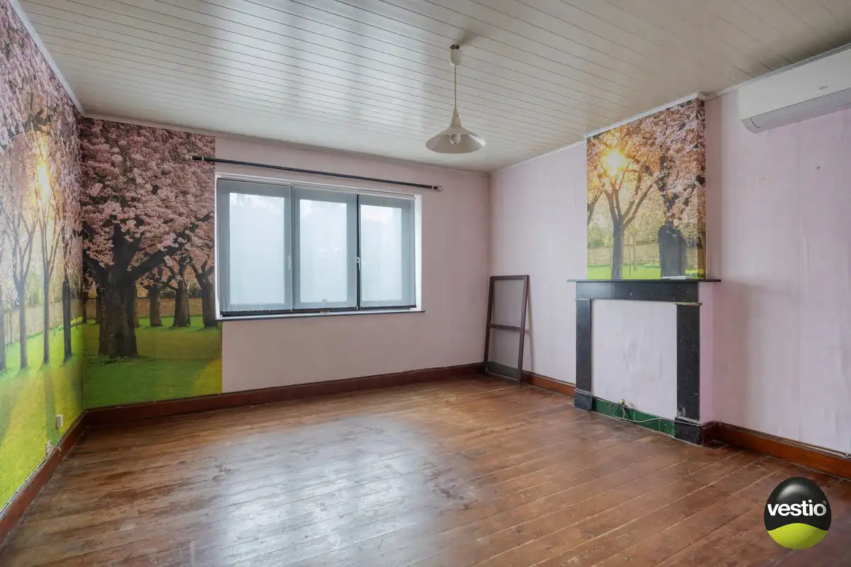 VIERKANTSHOEVE MET 4 BIJHORENDE VARKENSSTALLEN TE SINT-HUIBRECHTS-HERN op 65A79CA. foto 17