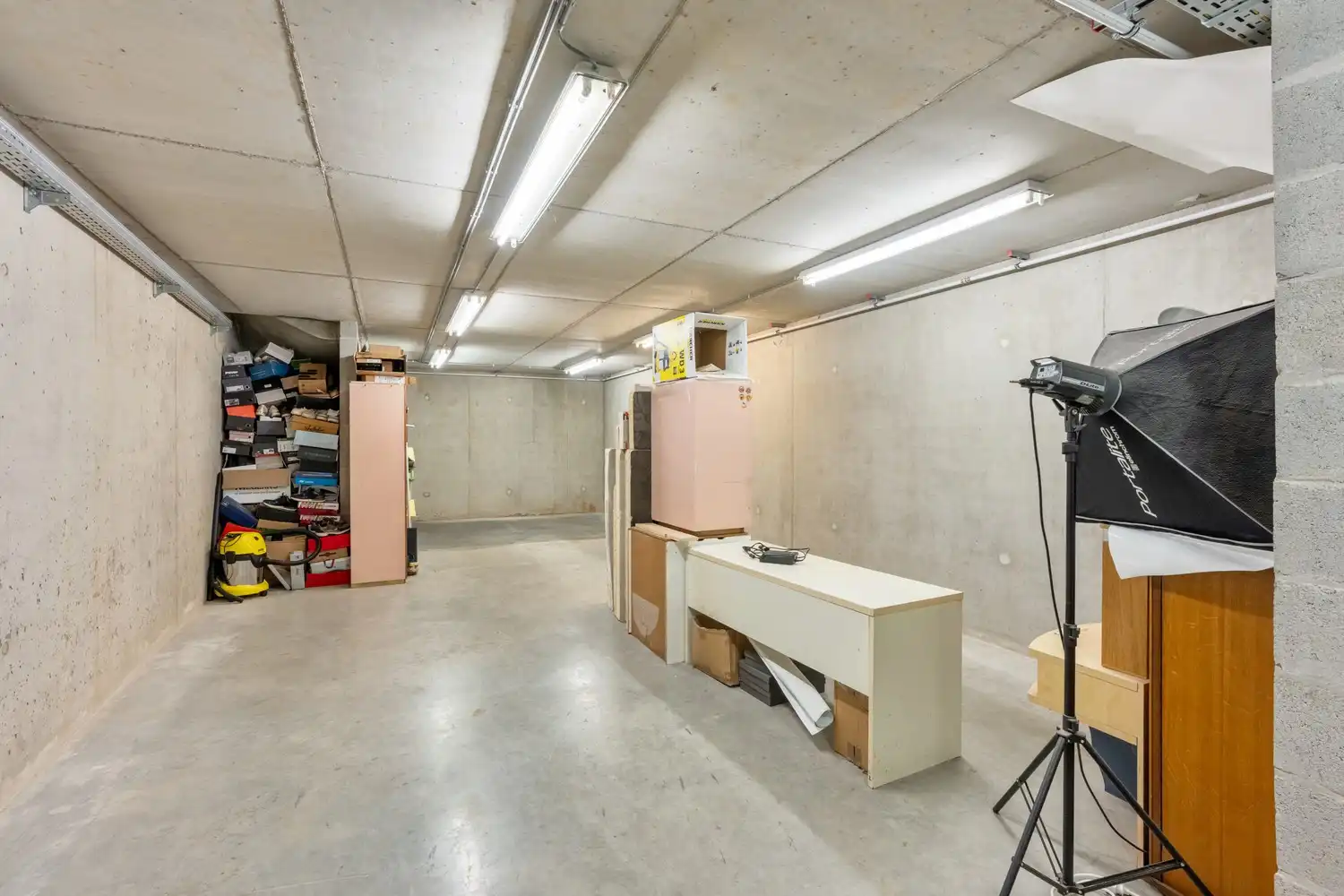 Handelspand op toplocatie aan de Markt te Bilzen! foto 16