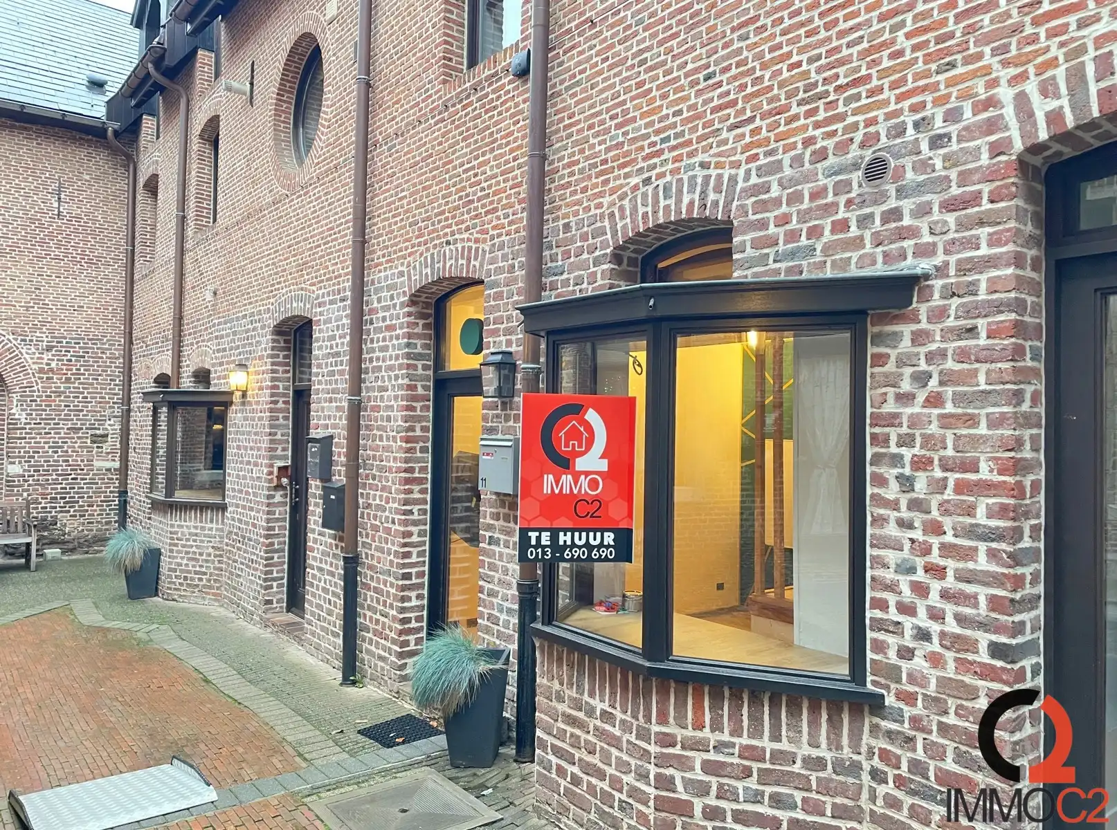 Commerciële ruimte te huur foto 3