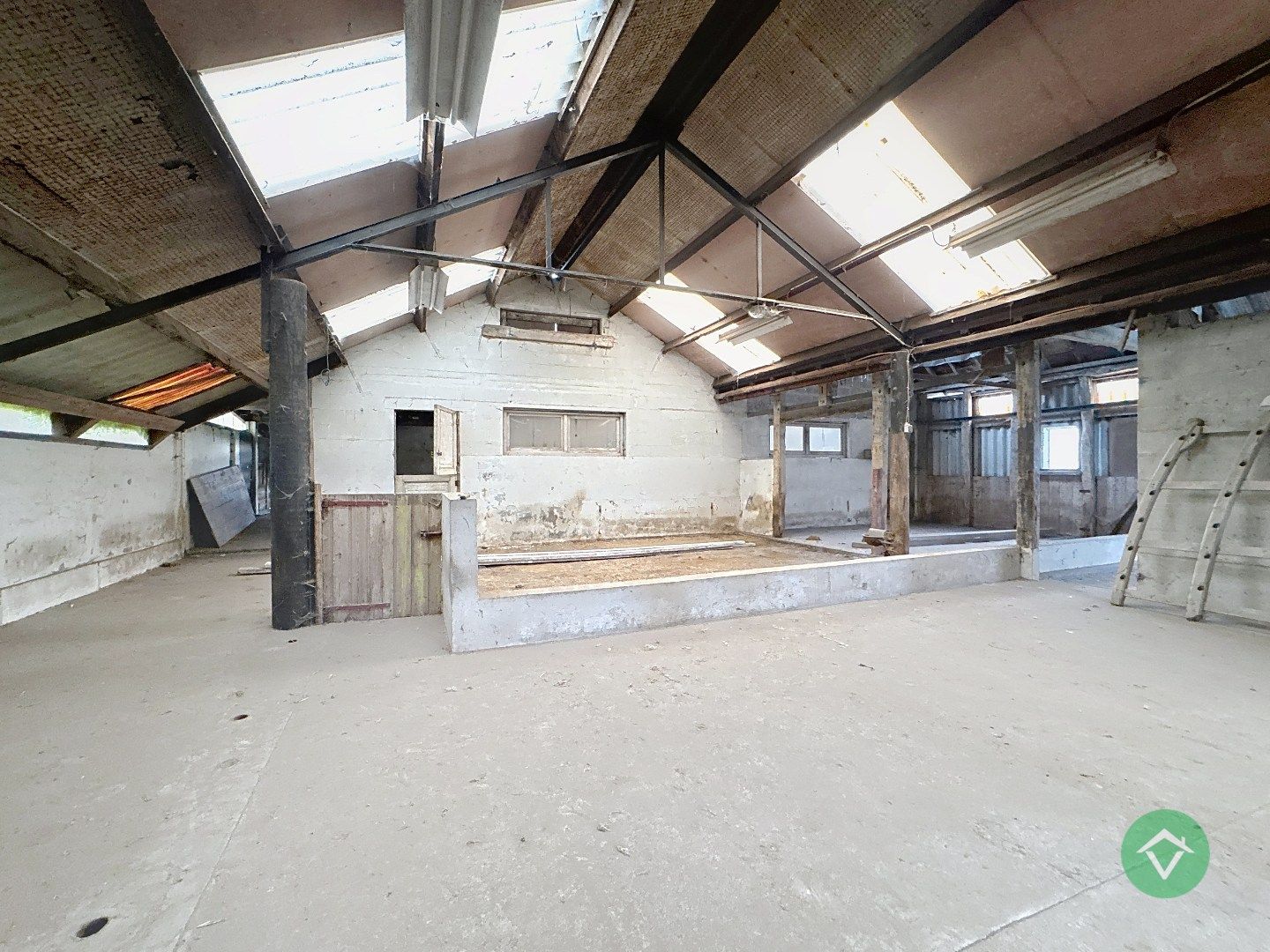 Alleenstaande woning met vergezichten te Zwevezele foto 32