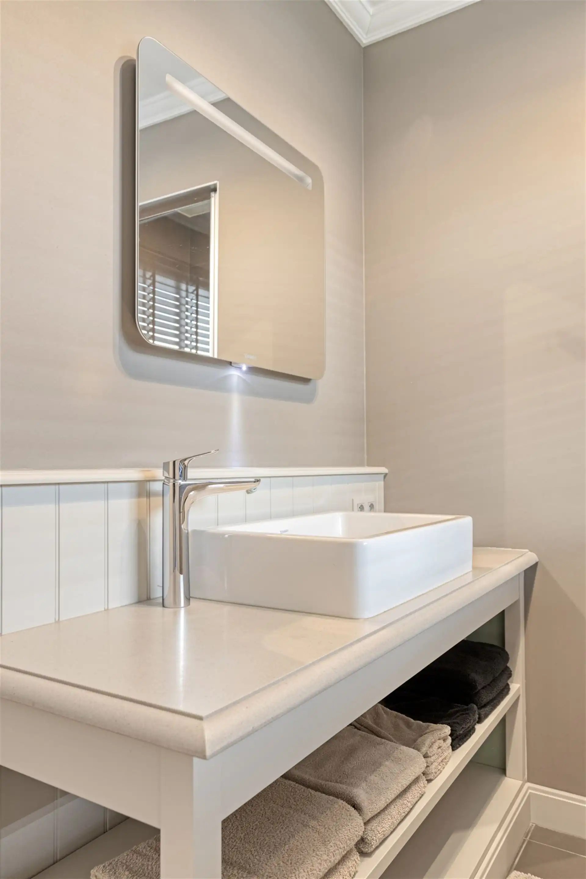 Instapklare woning met 3 slaapkamers, tuin en garage. foto 17