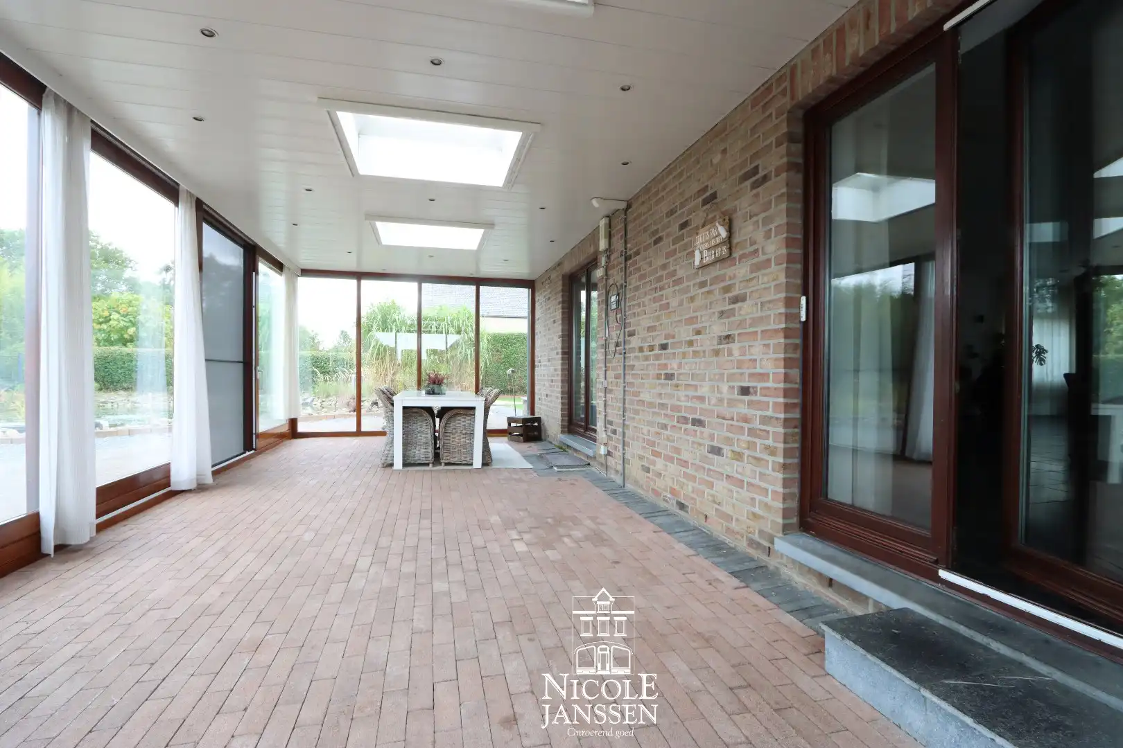 Ruime vrijstaande woning  foto 11