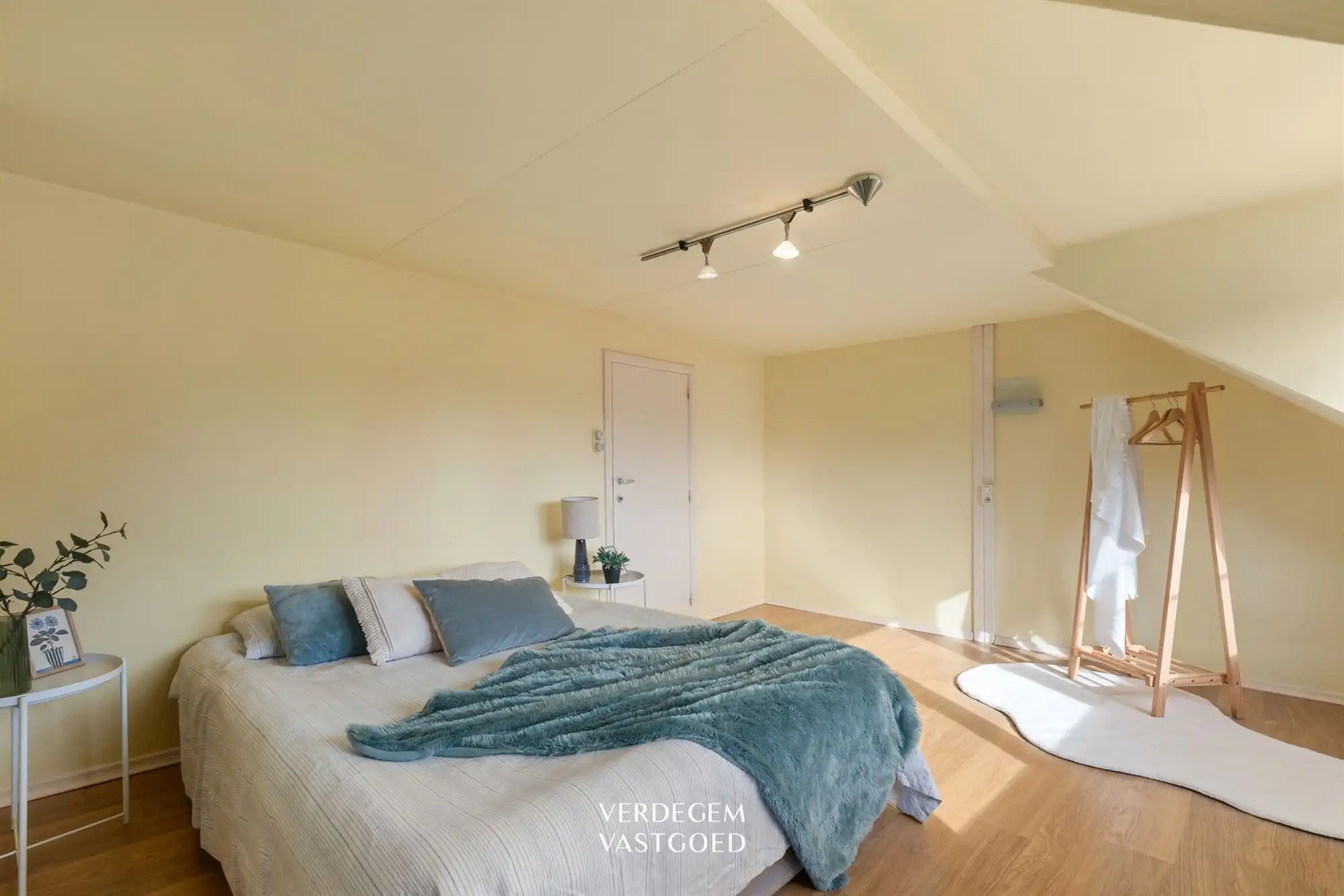 Charmante woning met 2 slaapkamers en stadstuintje foto 15