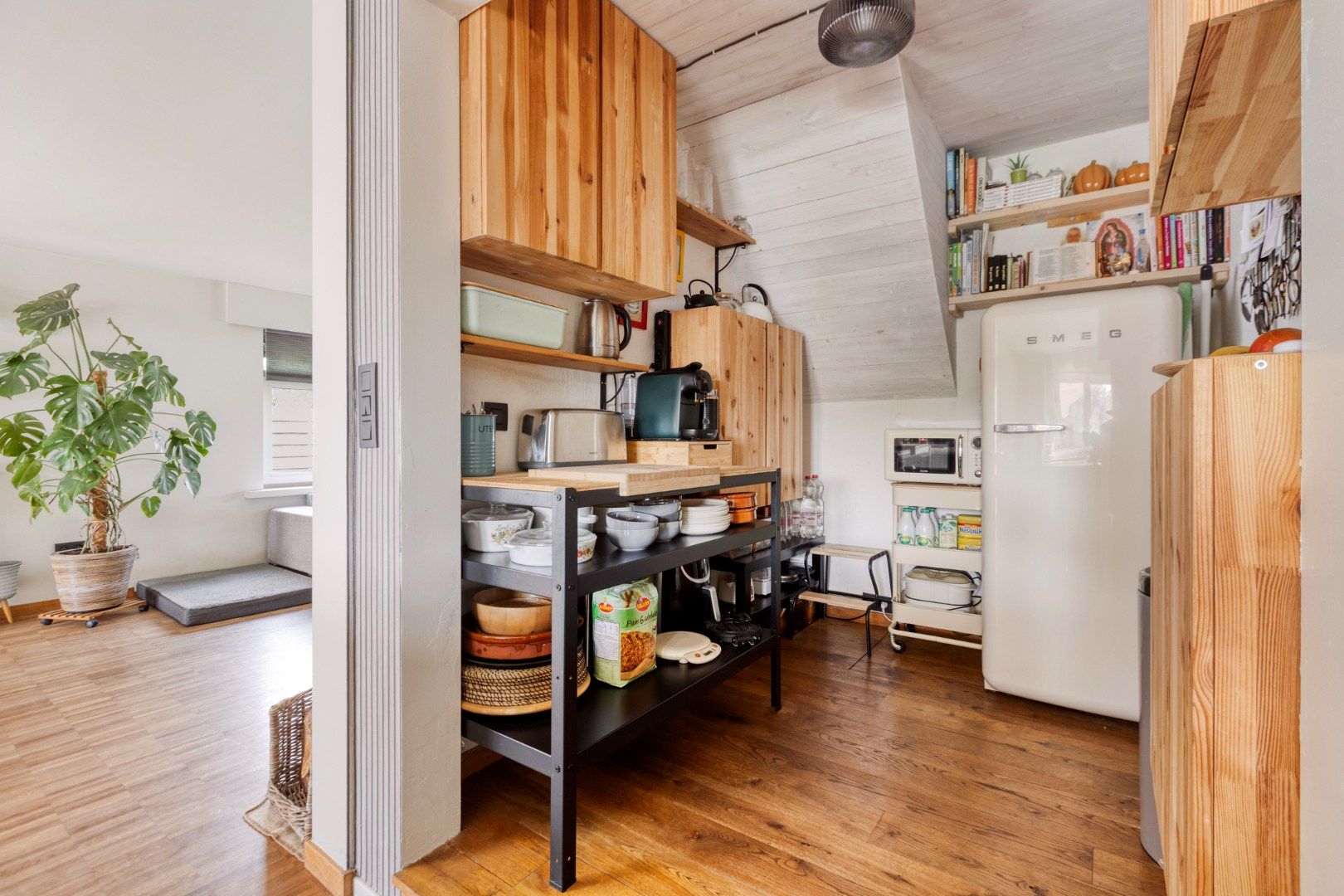 Charmante woning met 4 slpks en verwarmd zwembad op een zonnig perceel van 942 m² !  foto 11