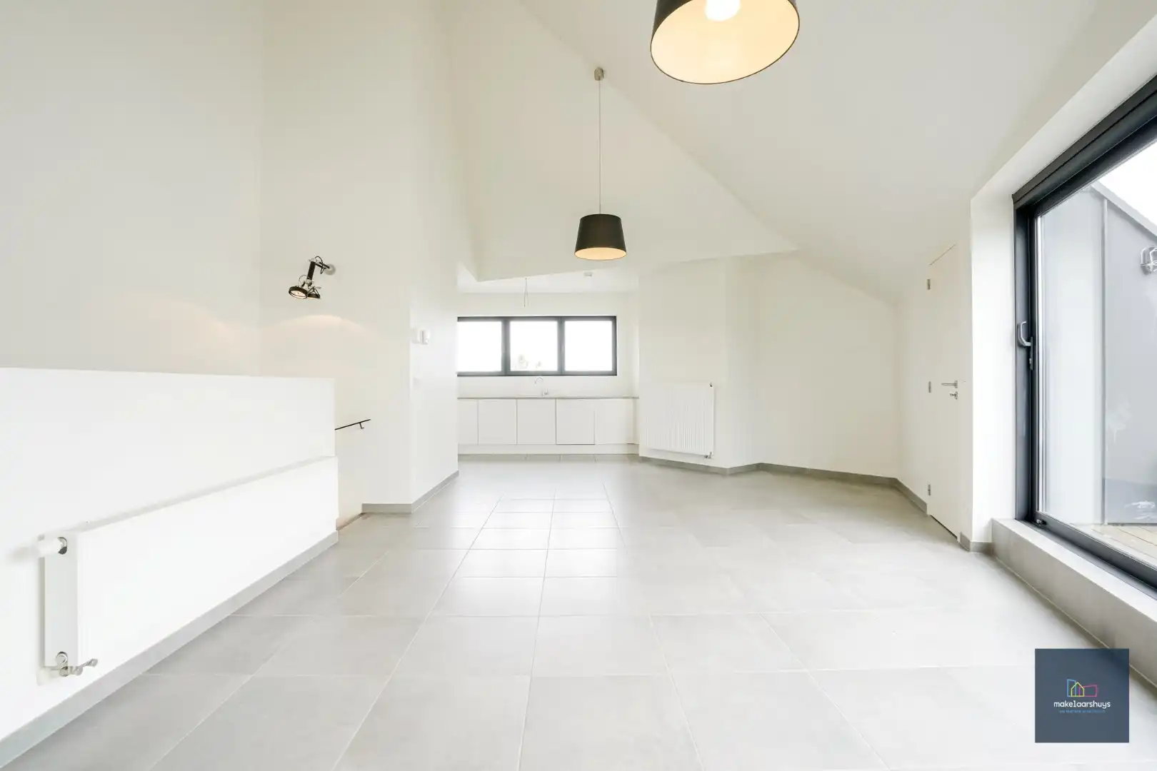 Schitterende duplex met 2 slpk en terras + fietsenberging foto 5