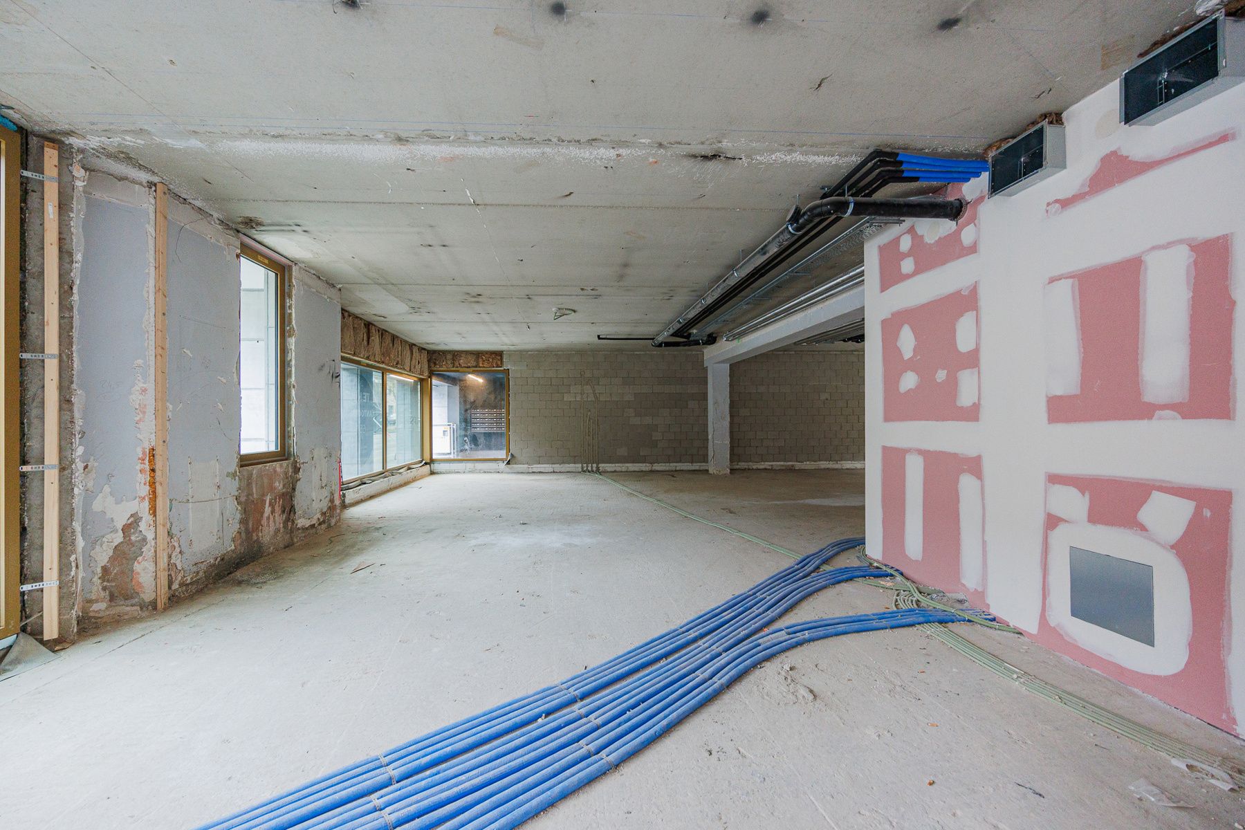 Te huur: Flexibele casco-ruimte in het hart van Hasselt foto 4