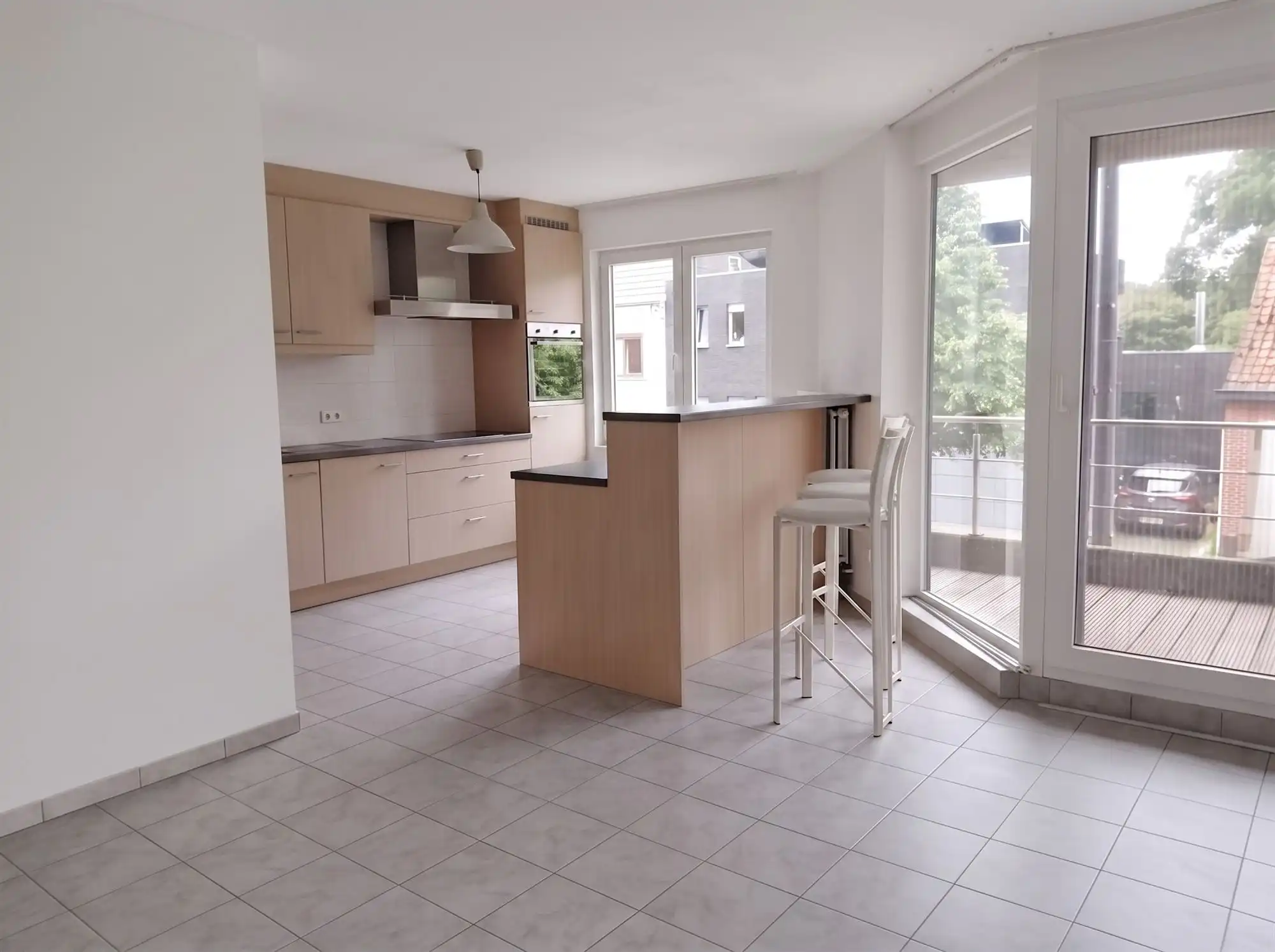Appartement met 2 slaapkamers, 2 terrassen en garage. foto 5
