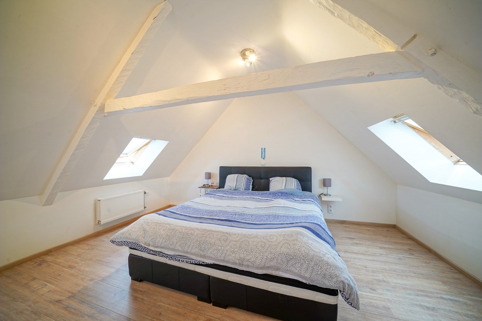 Instapklare rijwoning met 3 slaapkamers in centrum Oudenburg foto 14
