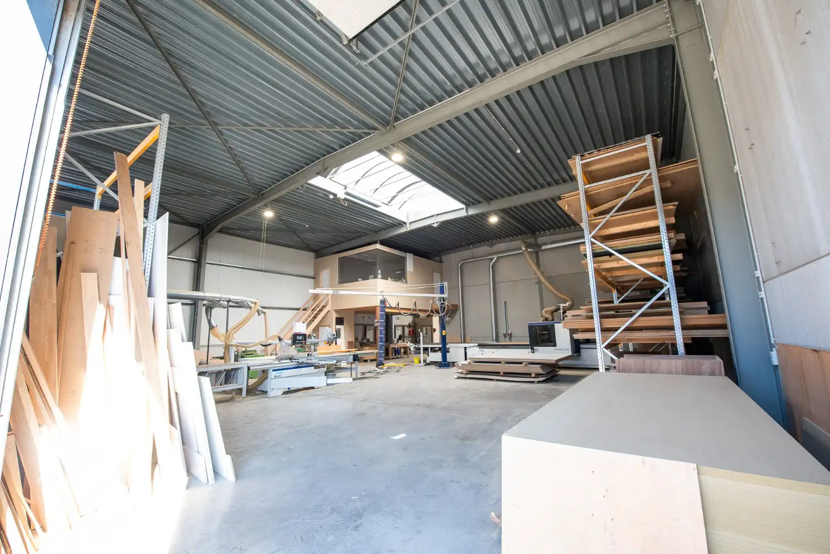 Industriële unit te huur in Wielsbeke foto 8