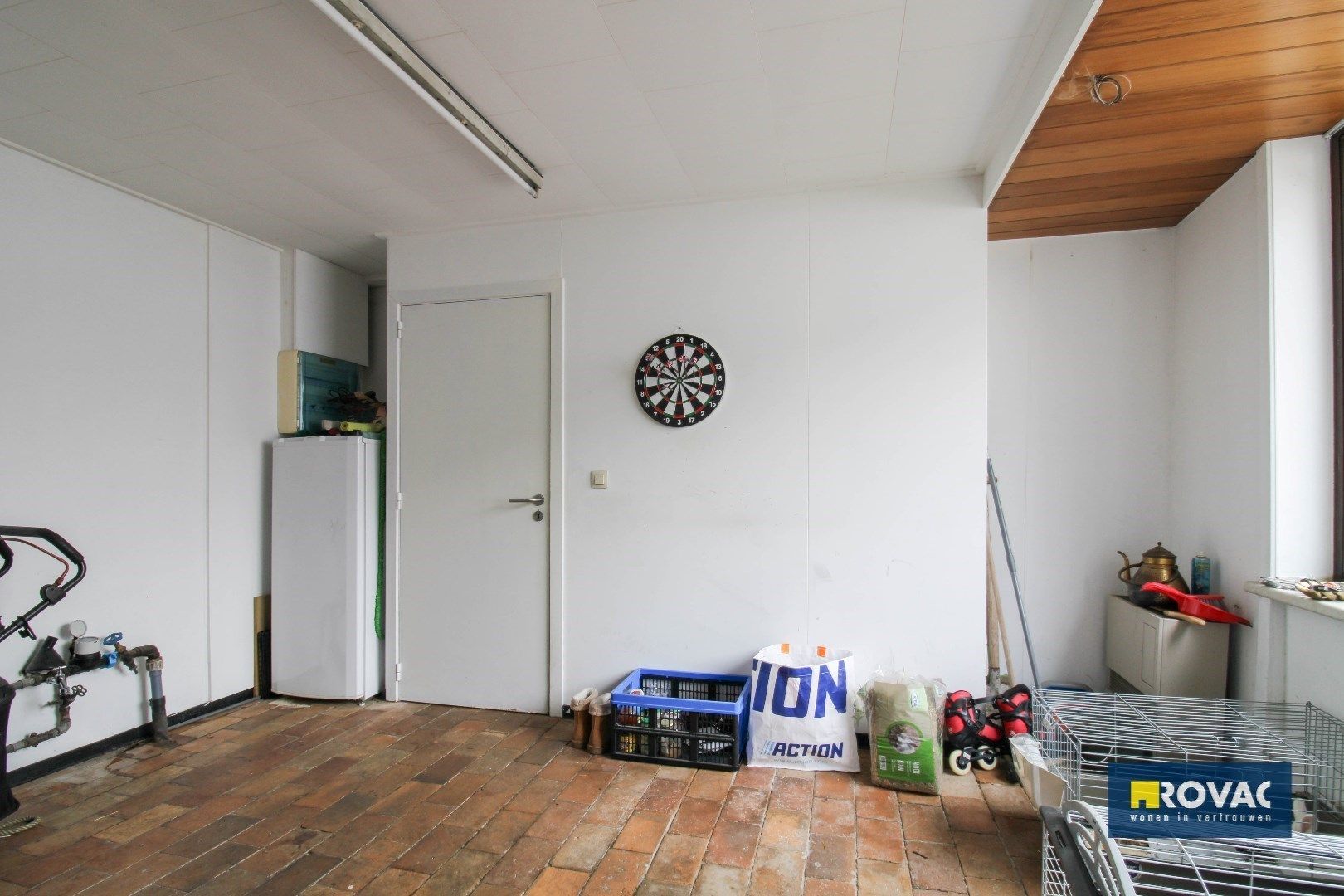 2 aanpalende woningen met 2 garages foto 12