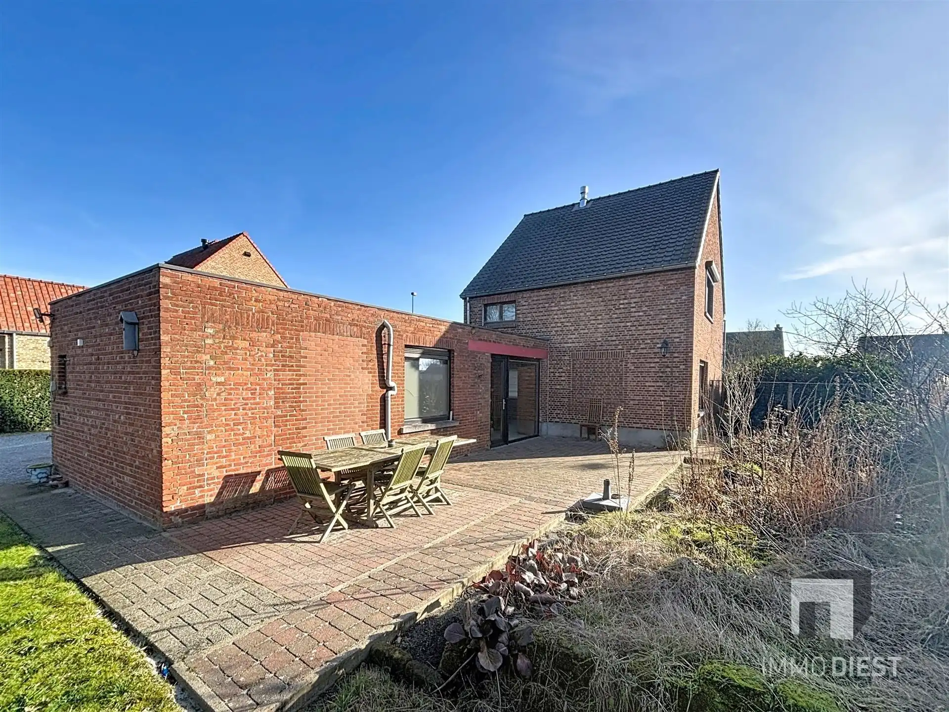 Charmante woning op 15,85are op uitstekende locatie foto 5