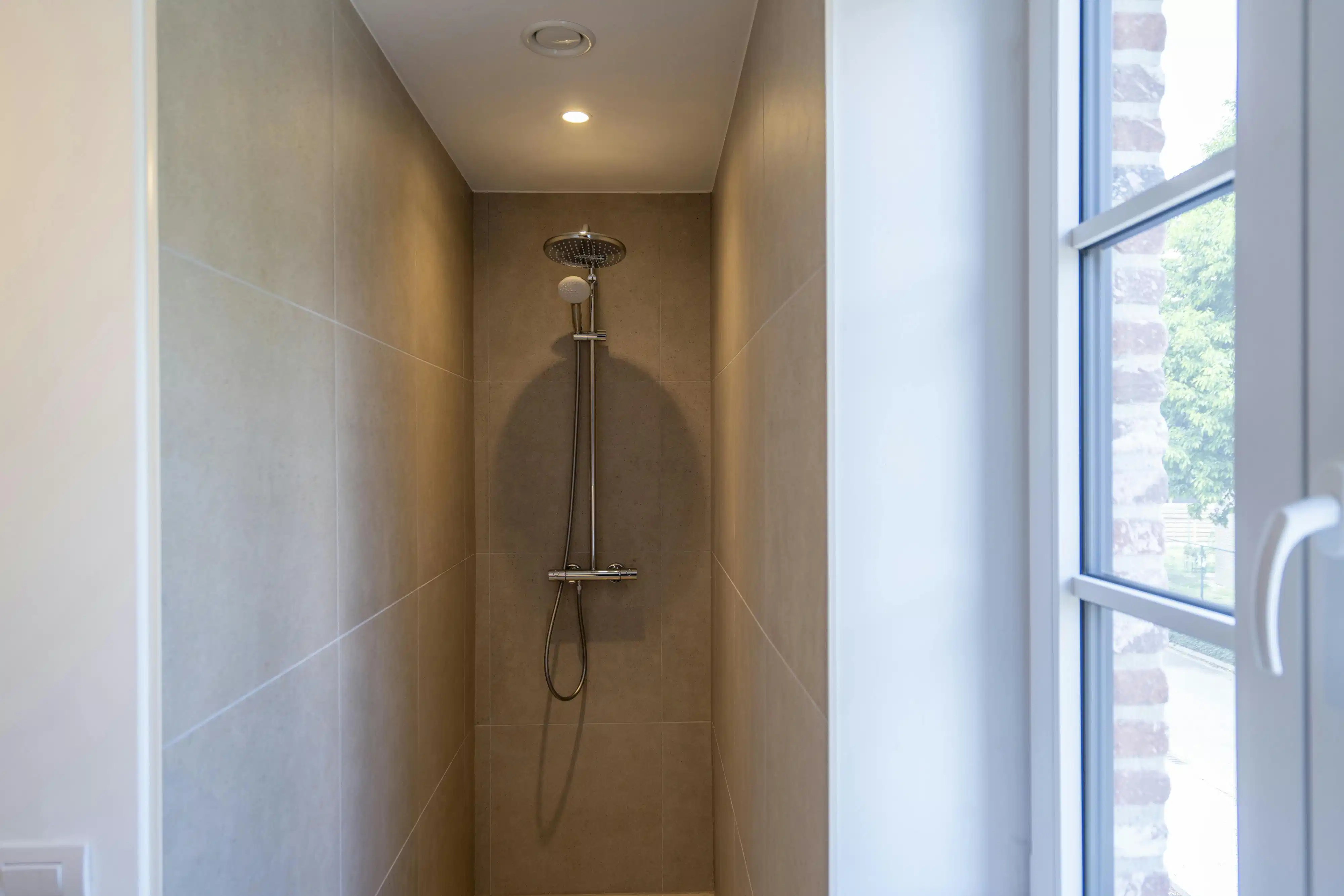 Afgewerkte nieuwbouwwoning te koop in Waregem foto 17