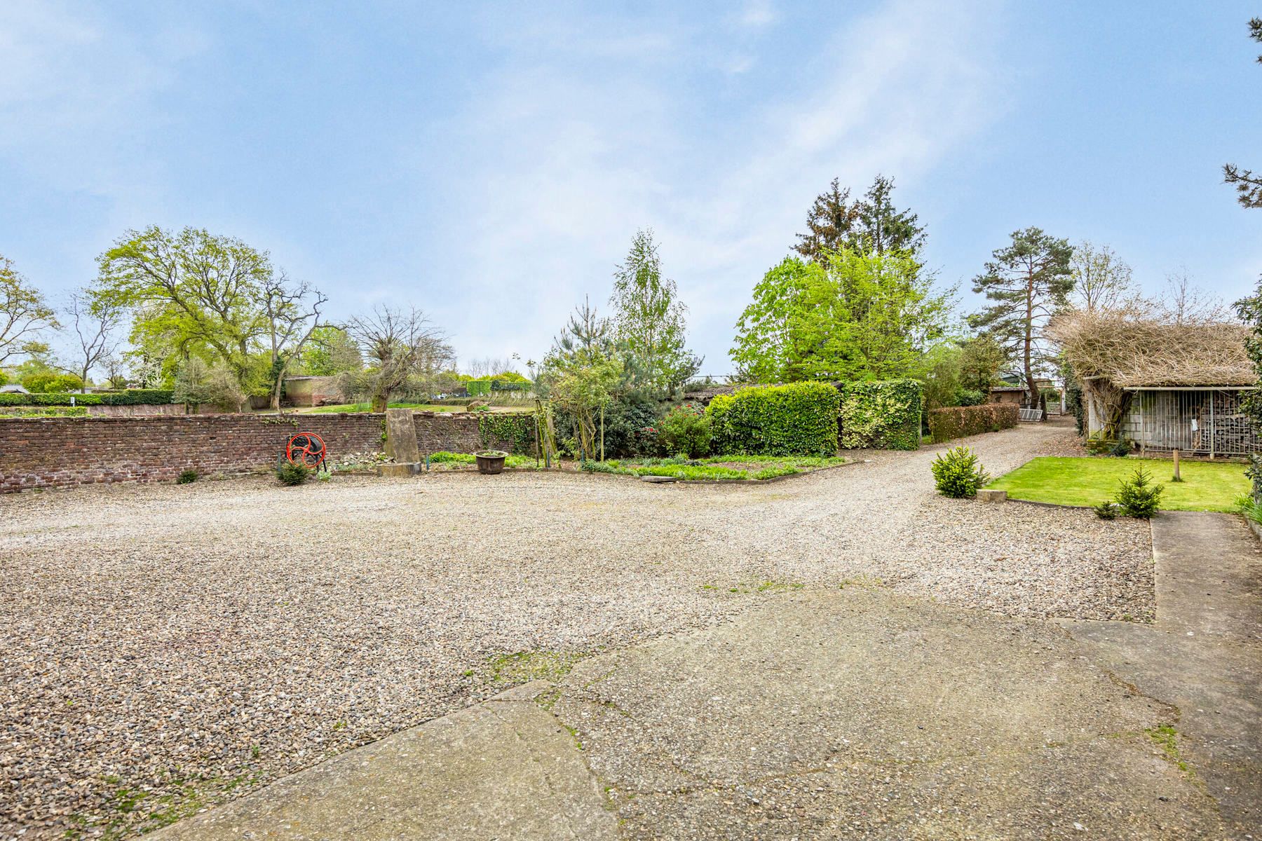 18e-eeuwse hoeve met 5 slaapkamers op 27a 50ca.  foto 34