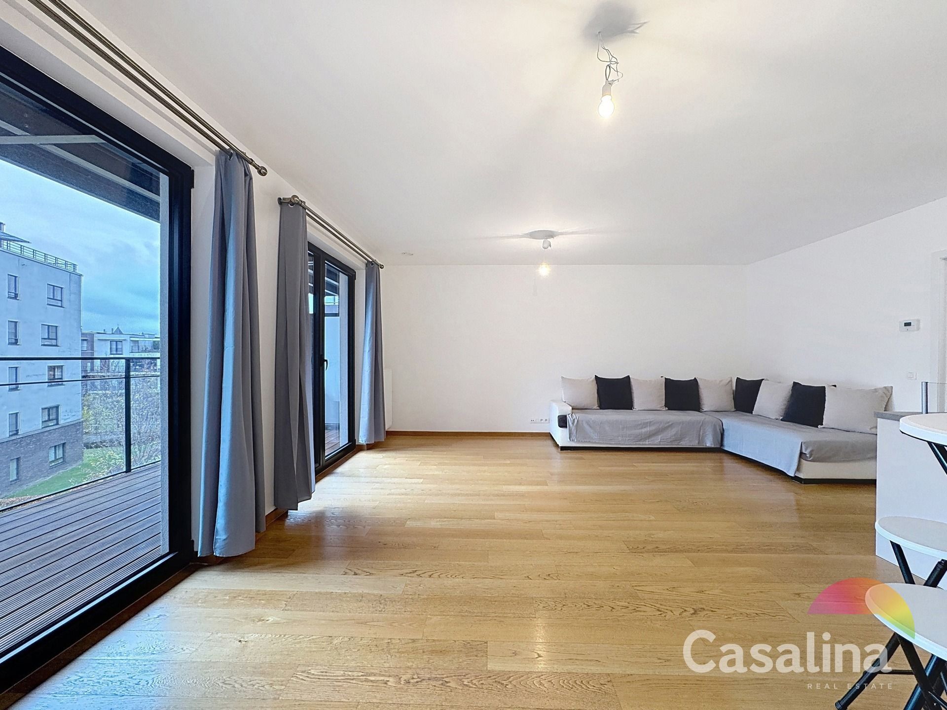 Prachtig 3-slaapkamerapp. met terras en parking (EPC: A-) foto 4