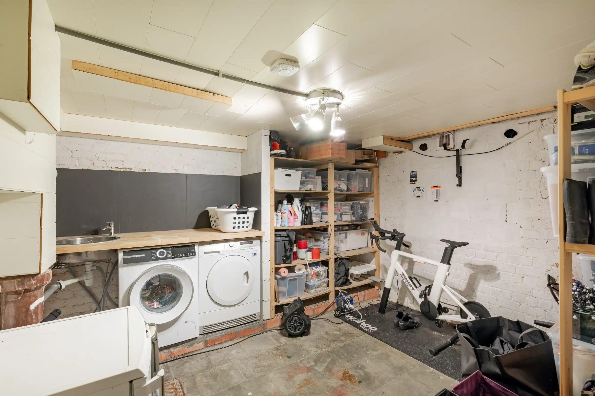 Knap ingerichte woning met heerlijke tuin! foto 13
