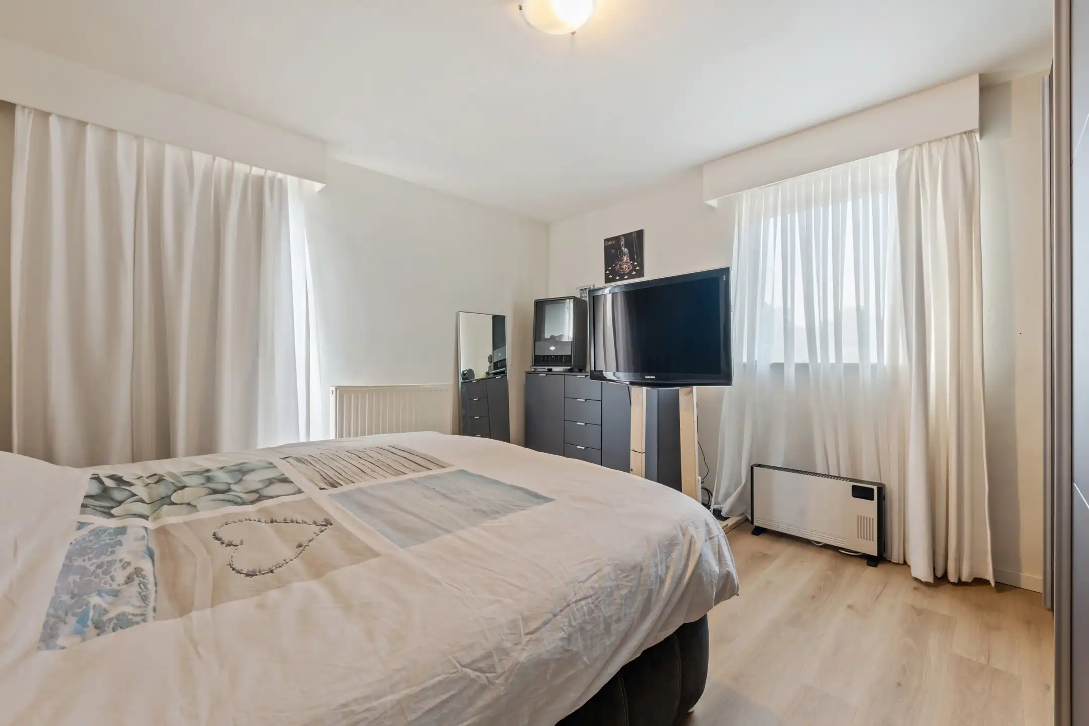Centrale residentie met handelsruimte te Bilzen foto 21