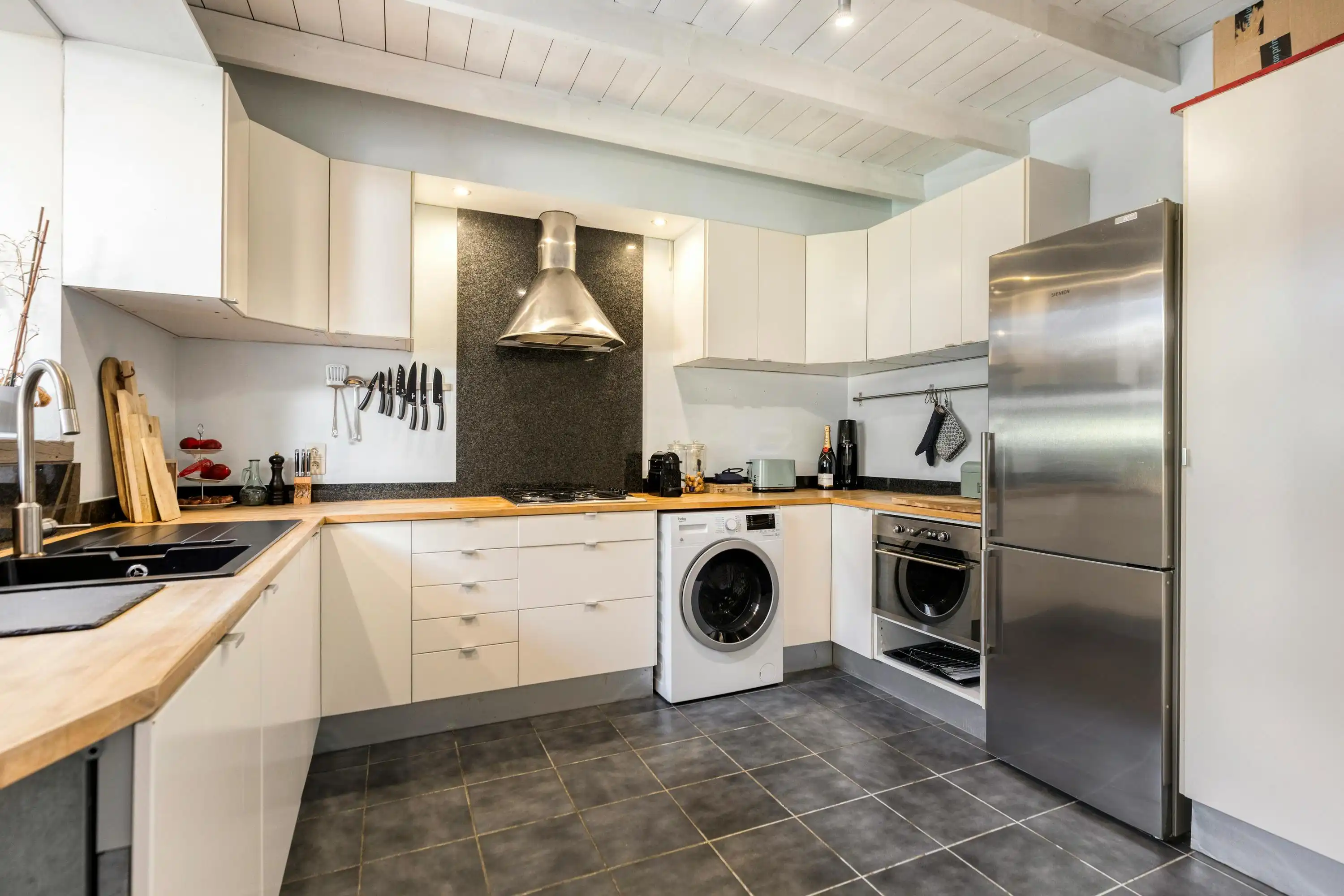 Instapklare woning met gunstig EPC te koop in Kapellen! foto 10