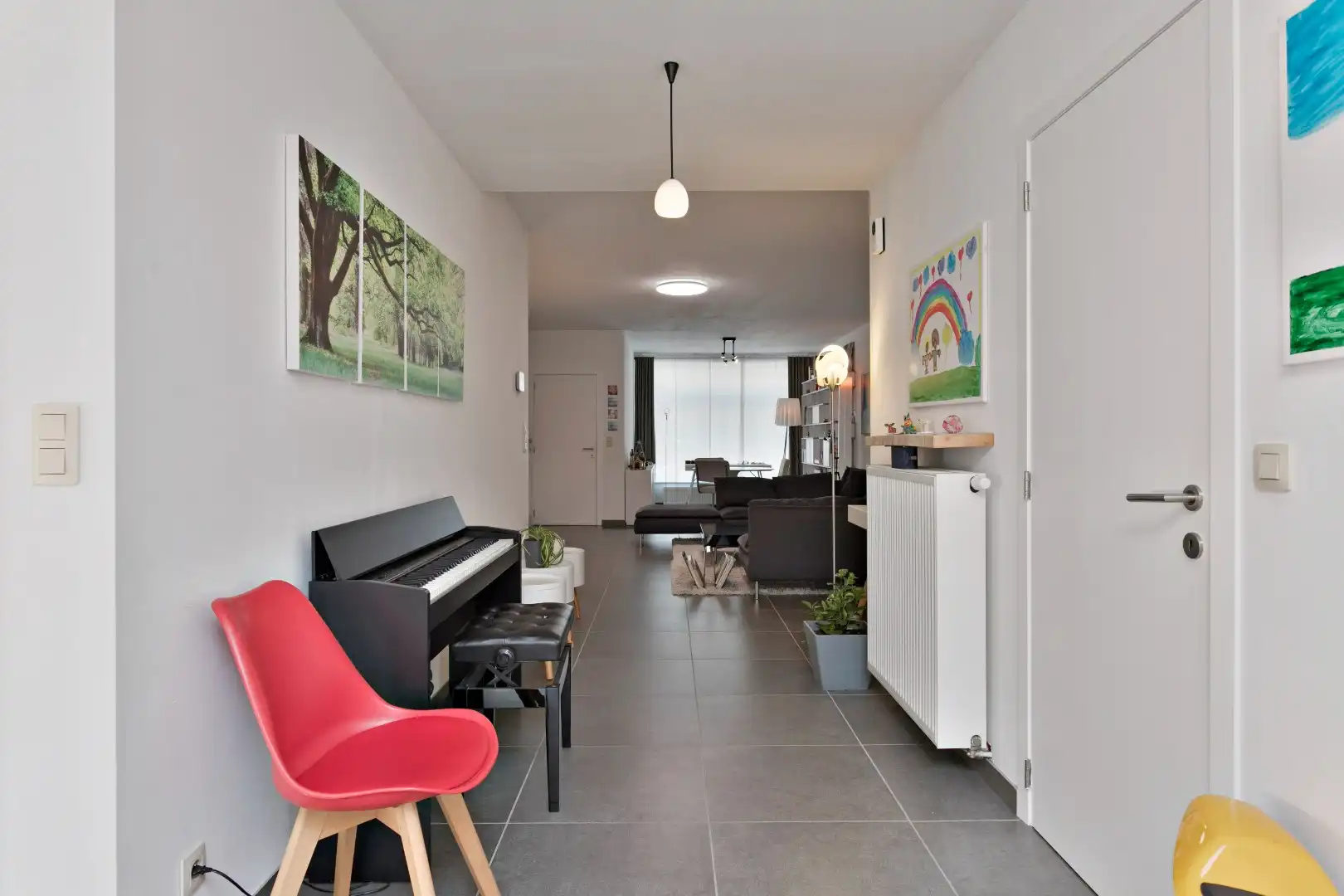 Stijlvolle gezinswoning met 3 slaapkamers en tuin. foto 8