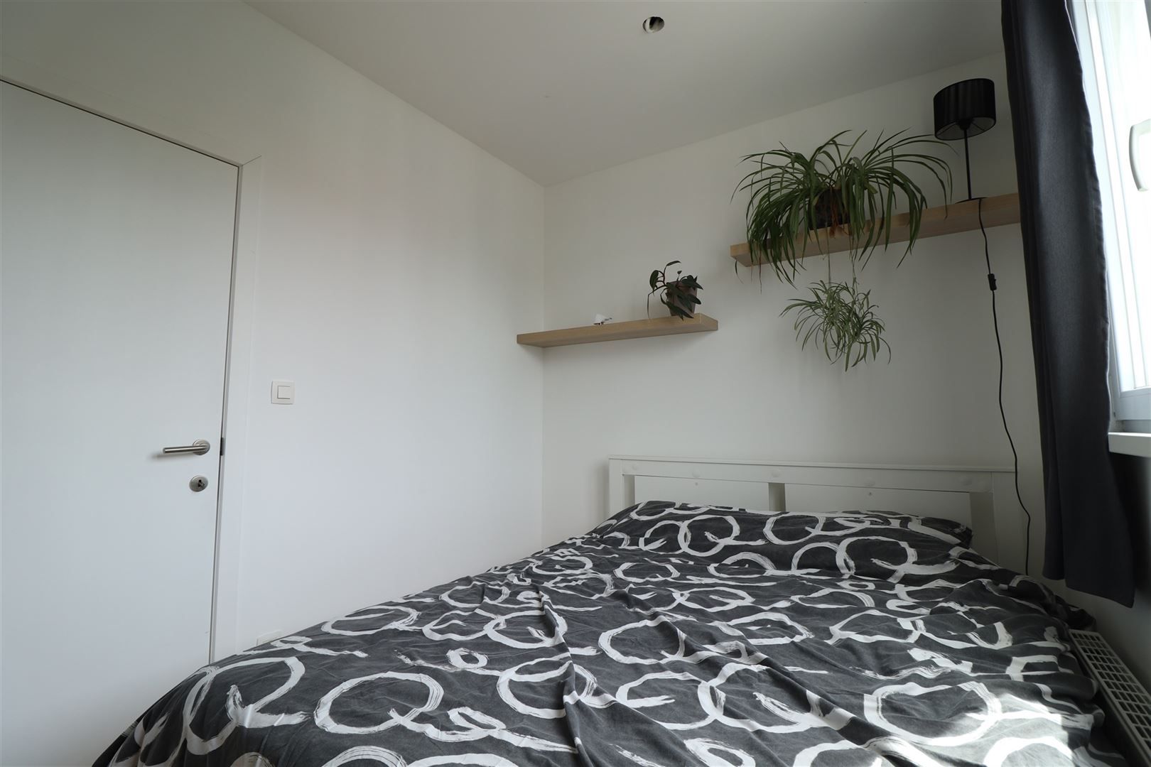 Modern appartement met één slaapkamer  foto 8