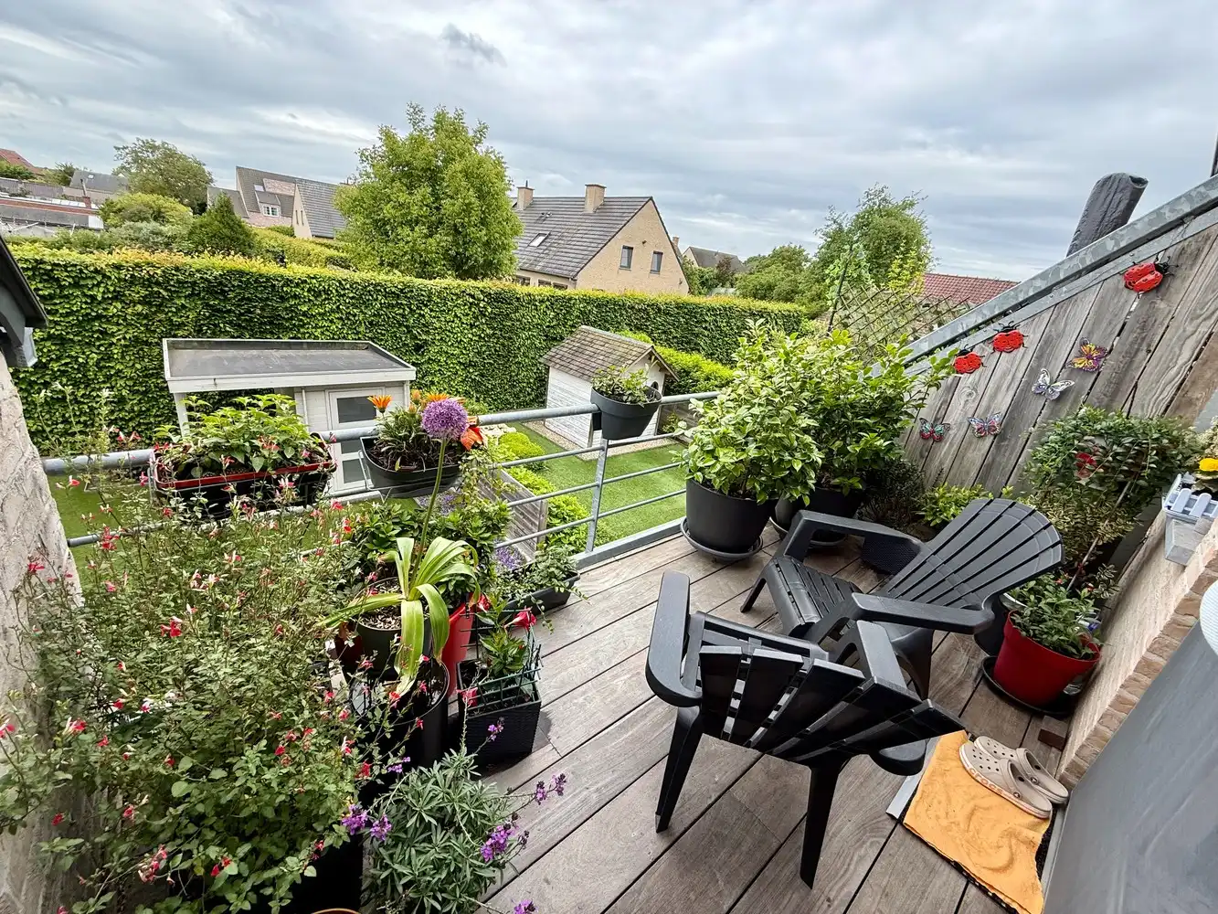 Ruim, energiezuinig appartement met 2 slaapkamers én garage! foto 11
