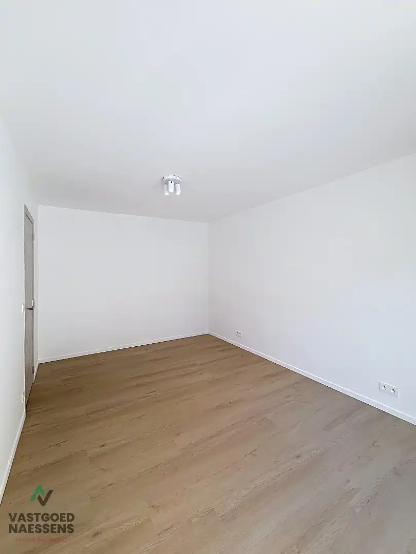 SCHITTEREND GERENOVEERD 3 SLPK APP MET ZEEZICHT foto 27