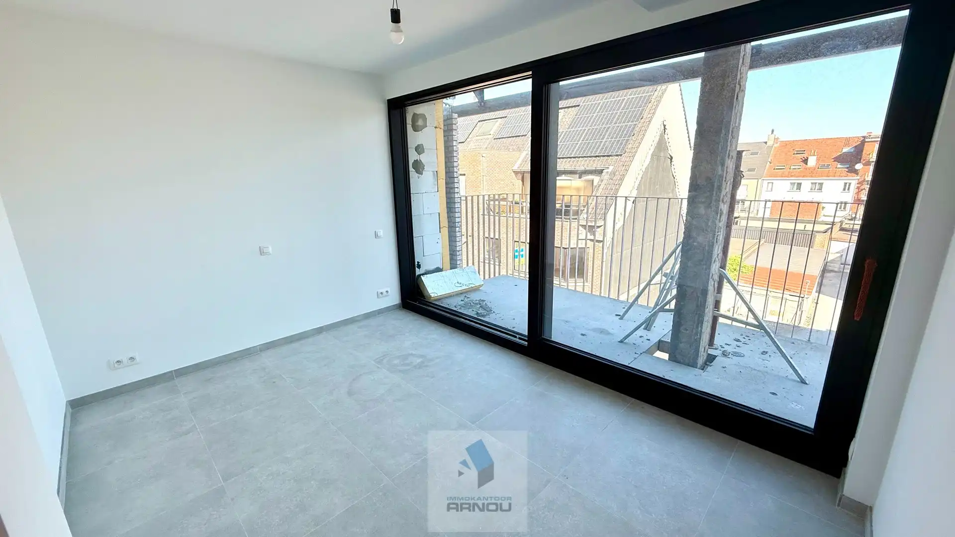 Lichtrijke nieuwbouw penthouse met twee slaapkamers en met twee ruime terrassen foto 9