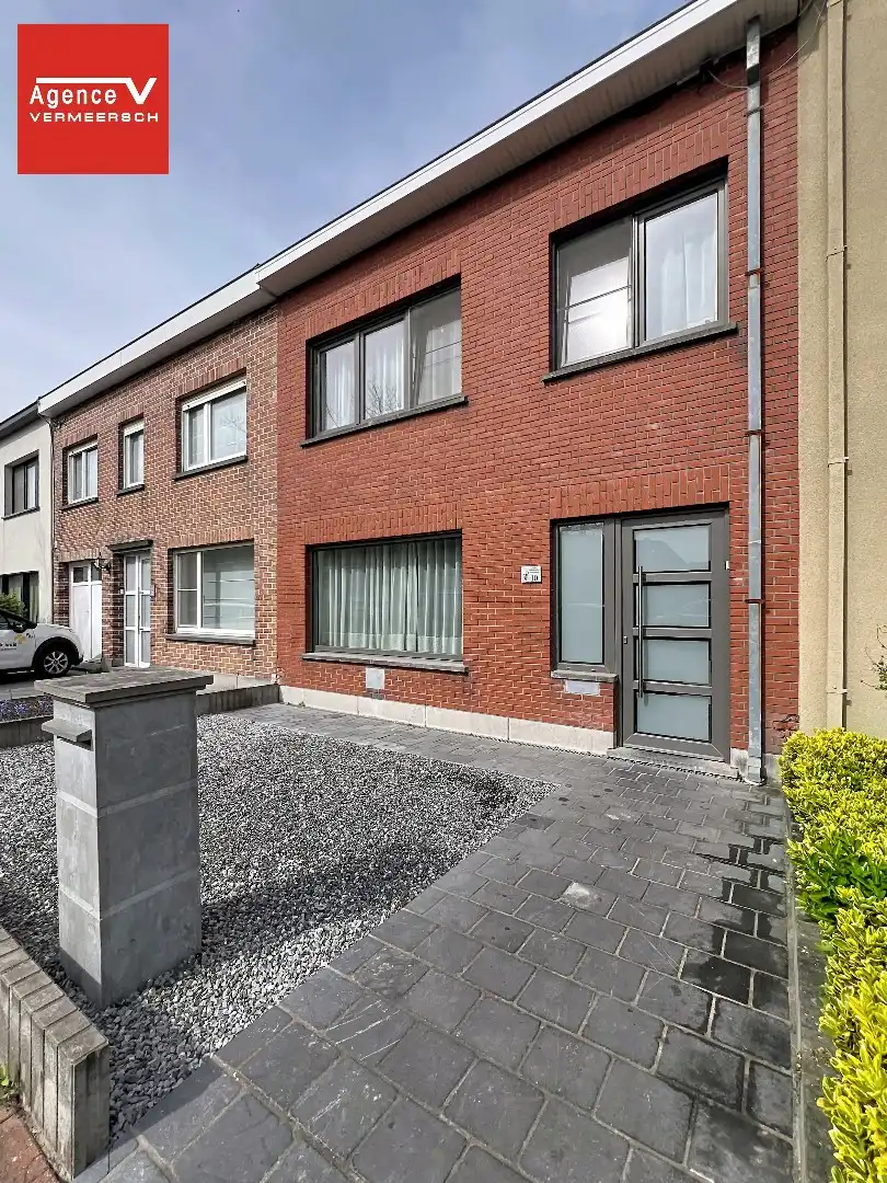 Zonnig georiënteerde instapklare gezinswoning in rustige buurt.  foto 19