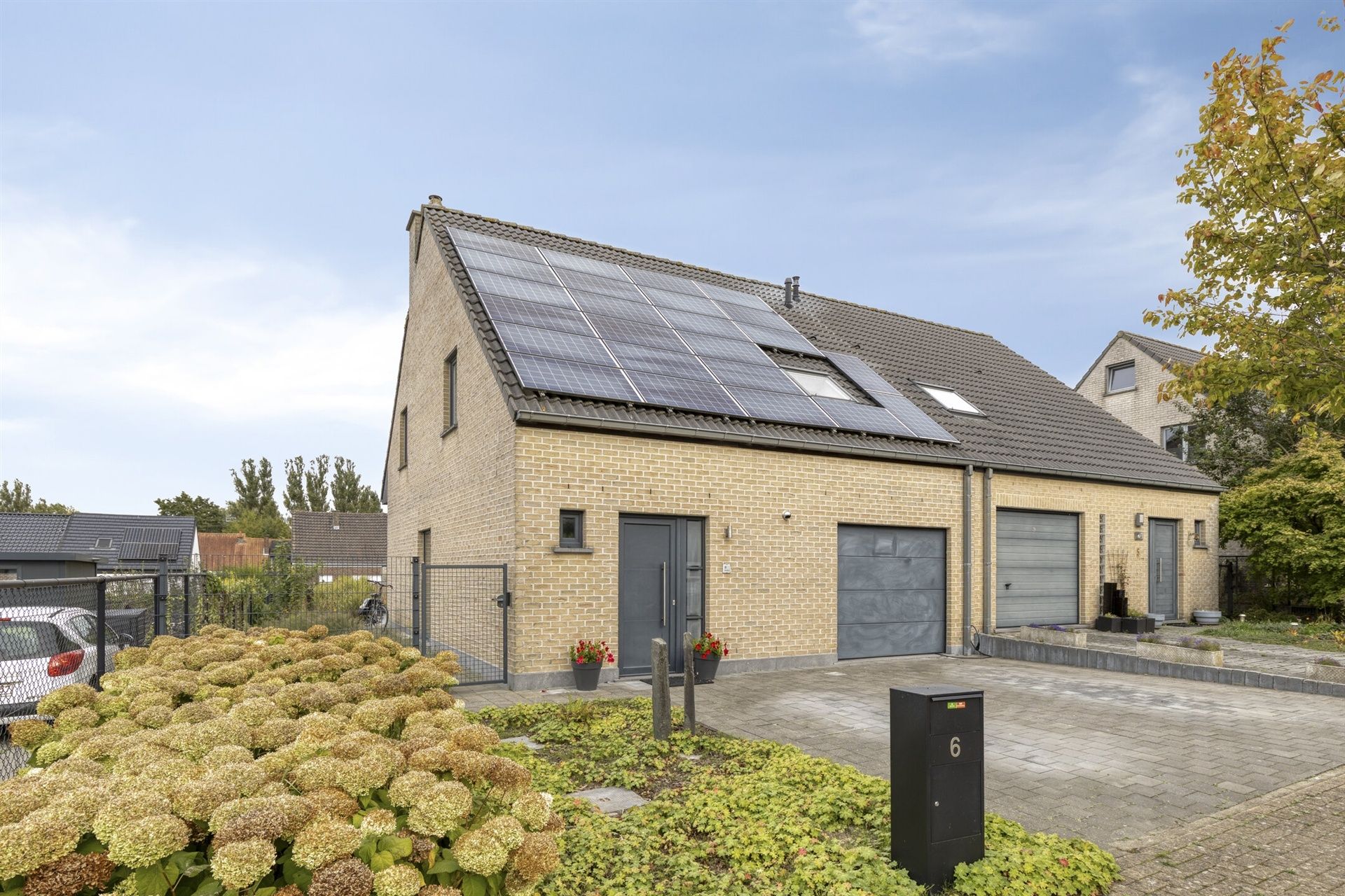Woning op rustige voorkeursligging vlakbij centrum! foto {{pictureIndex}}